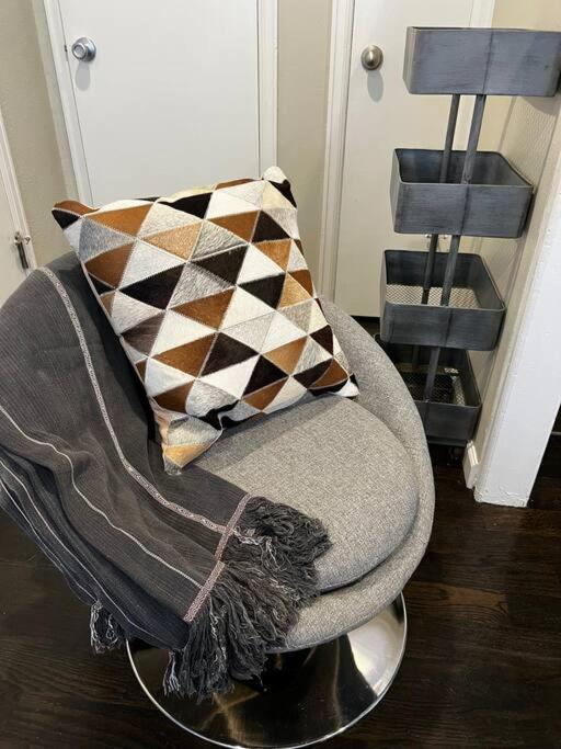 New! Private Cap Hill Carriage House *
