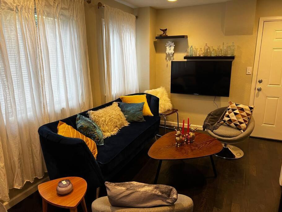 Holiday home New! Private Cap Hill Carriage House Denver