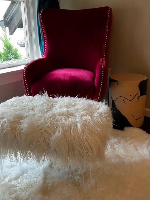 New! Private Cap Hill Carriage House *