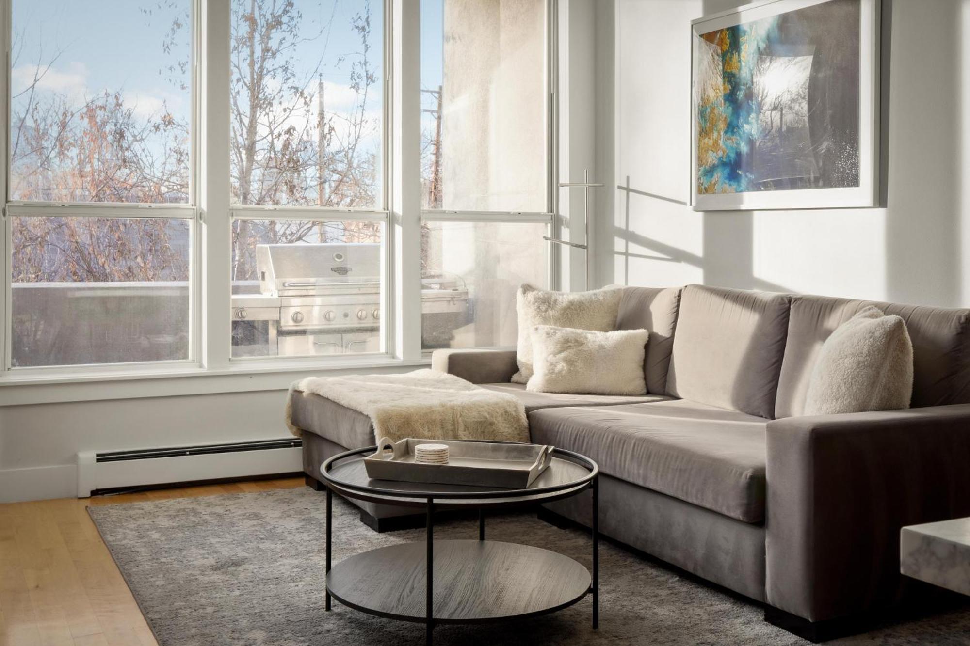 Chic Park - Rooftop Deck - Skyline Views Holiday home *