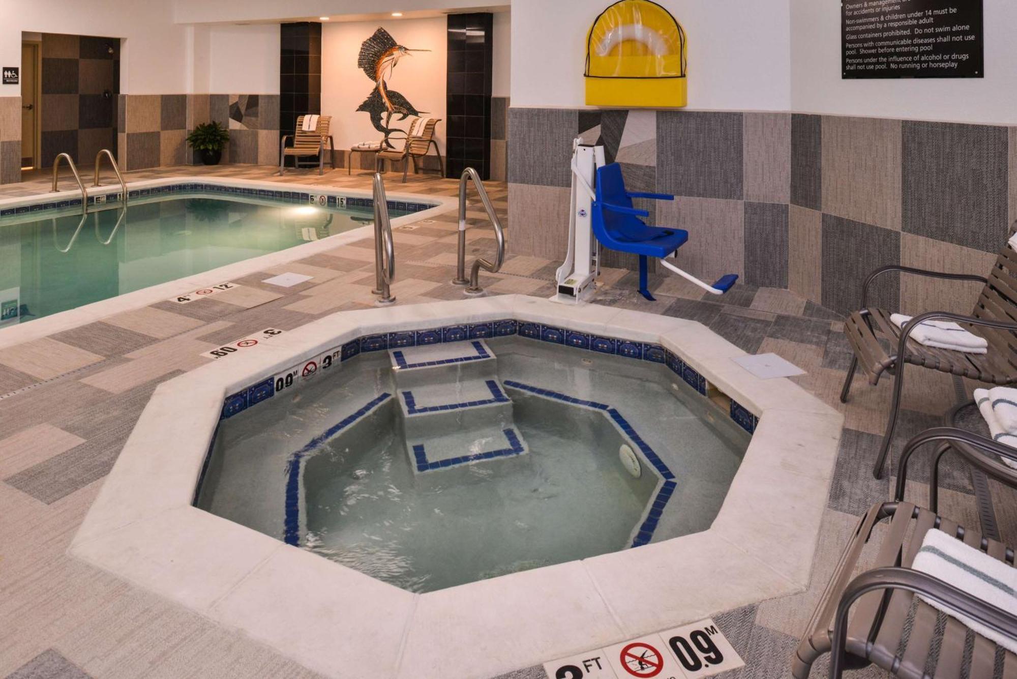 Hampton & Denver-speer Boulevard Hotel