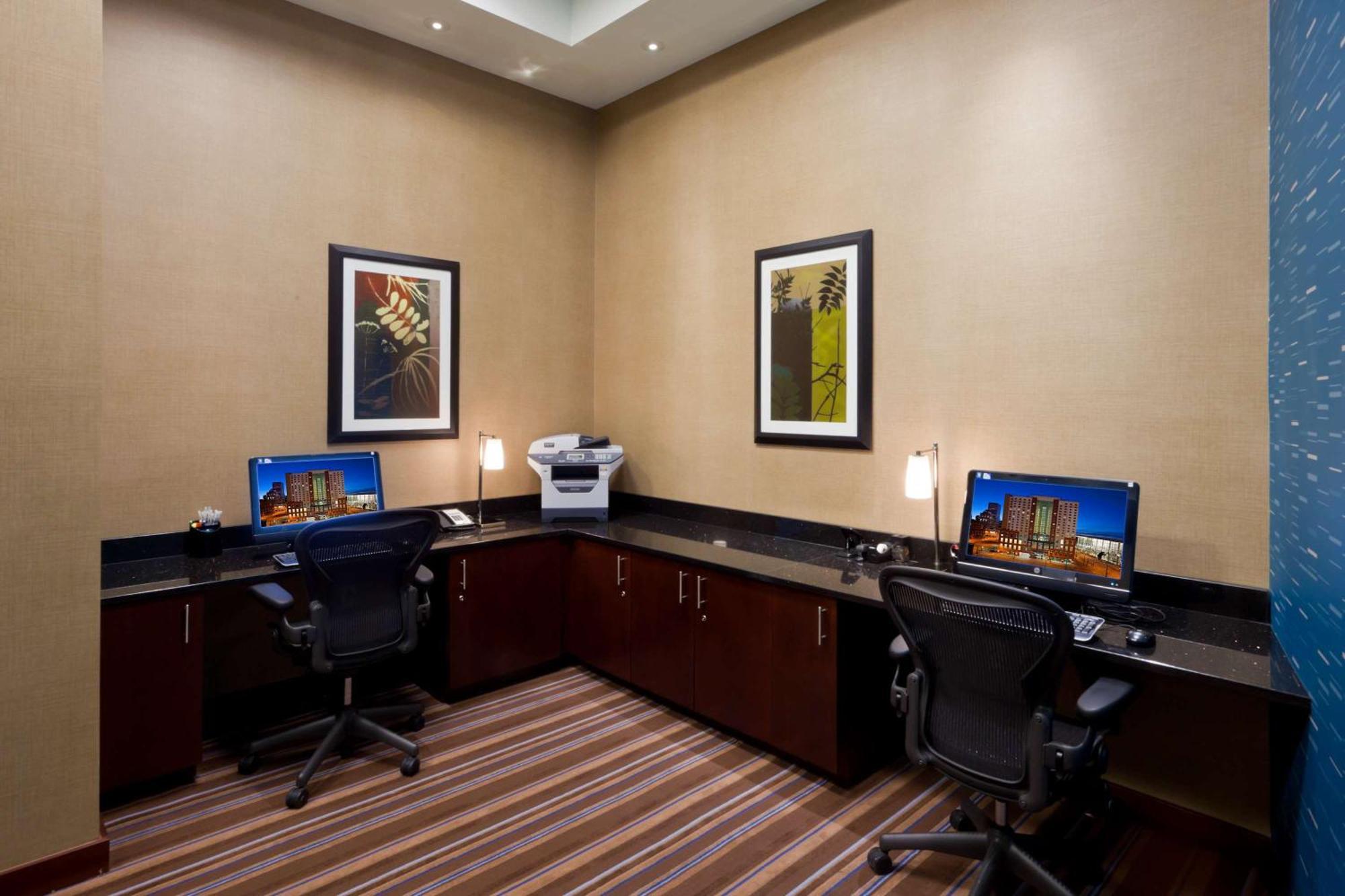 Embassy By Hilton Downtown Convention Center 4* Denver