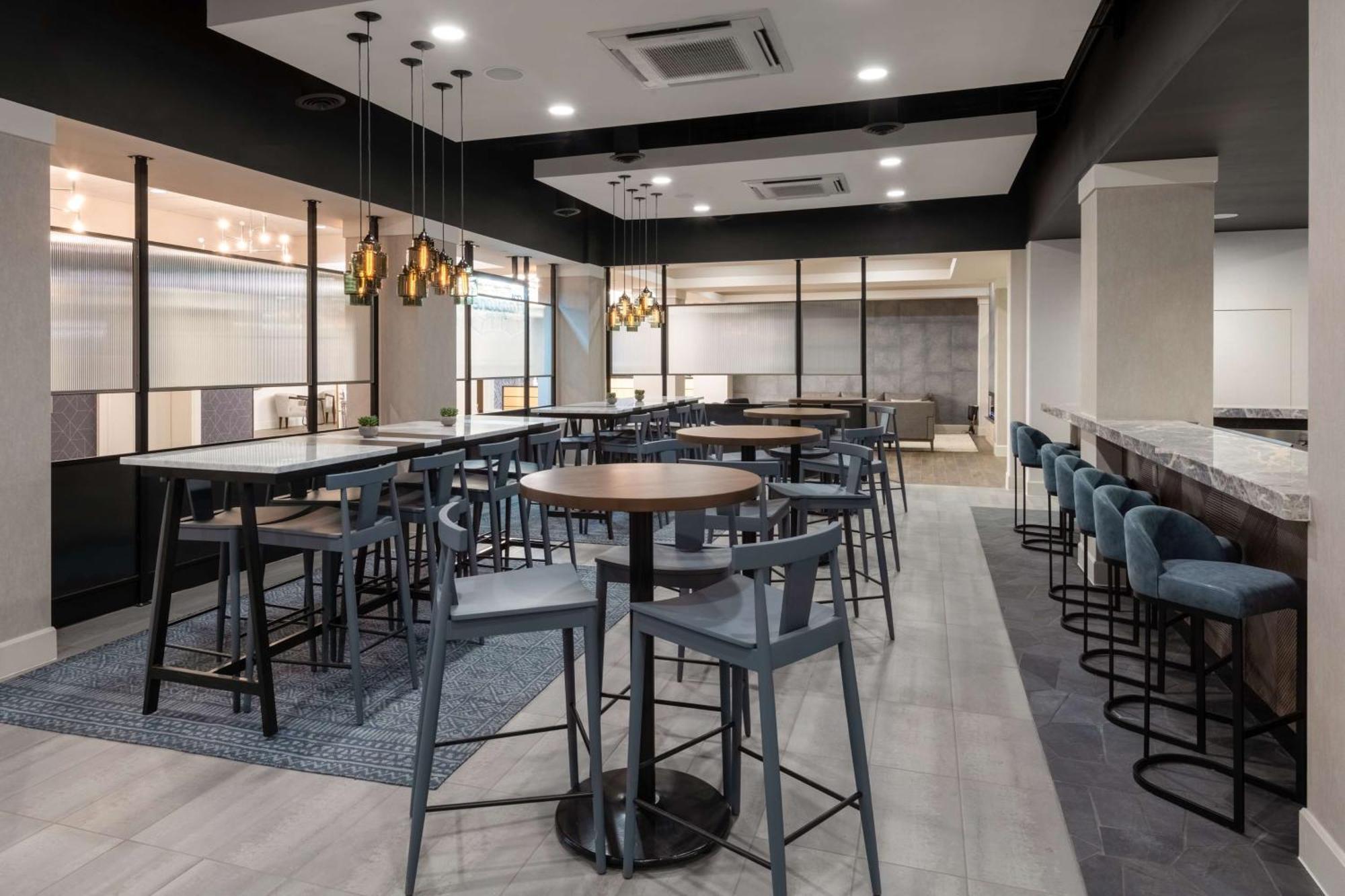 Doubletree By Hilton Cherry Creek, Co Hotel