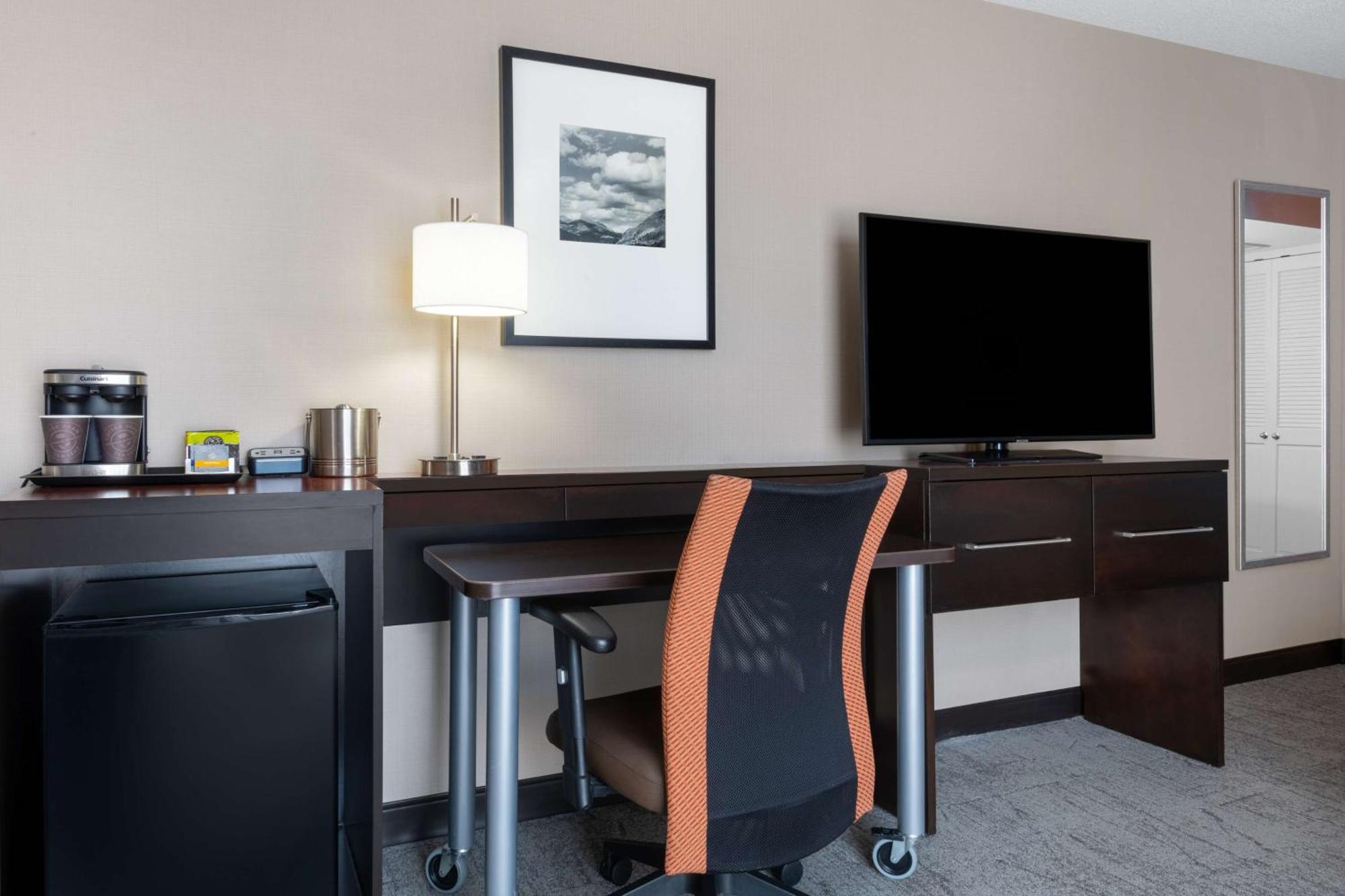 Doubletree By Hilton Cherry Creek, Co Hotel Denver