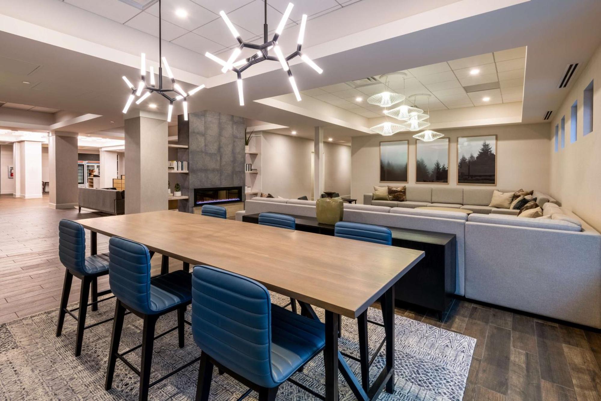 Doubletree By Hilton Cherry Creek, Co Hotel 4*