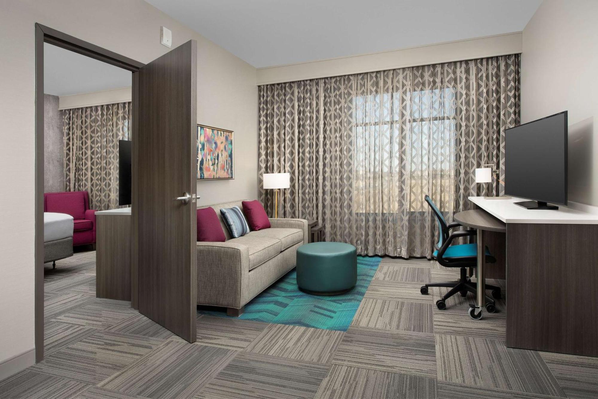Home2 By Hilton Park Denver