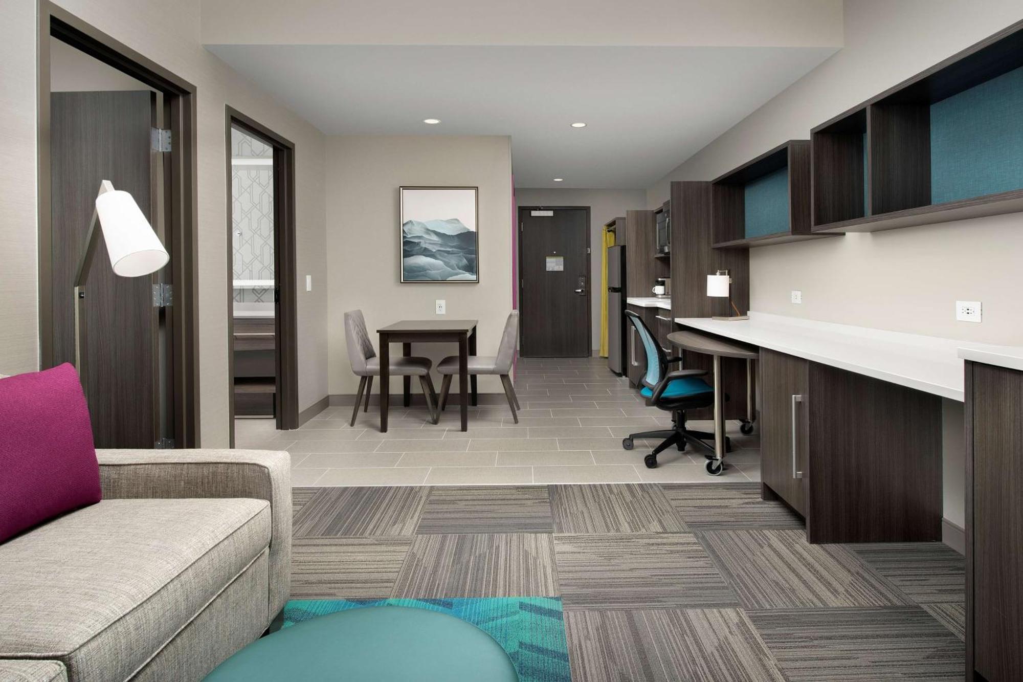 Home2 By Hilton Park Hotel 3*