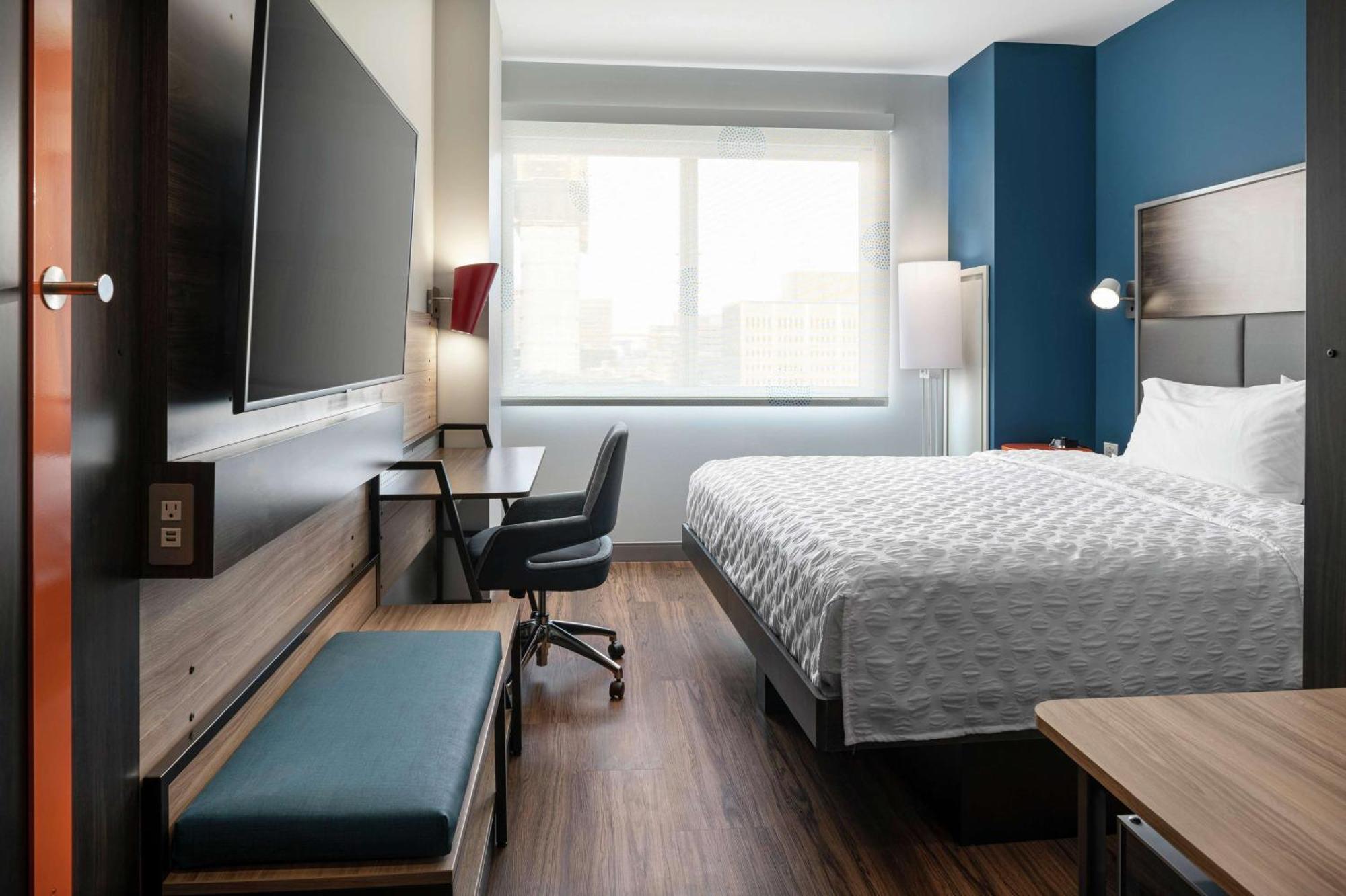 Tru By Hilton Downtown Convention Center Hotel 3*