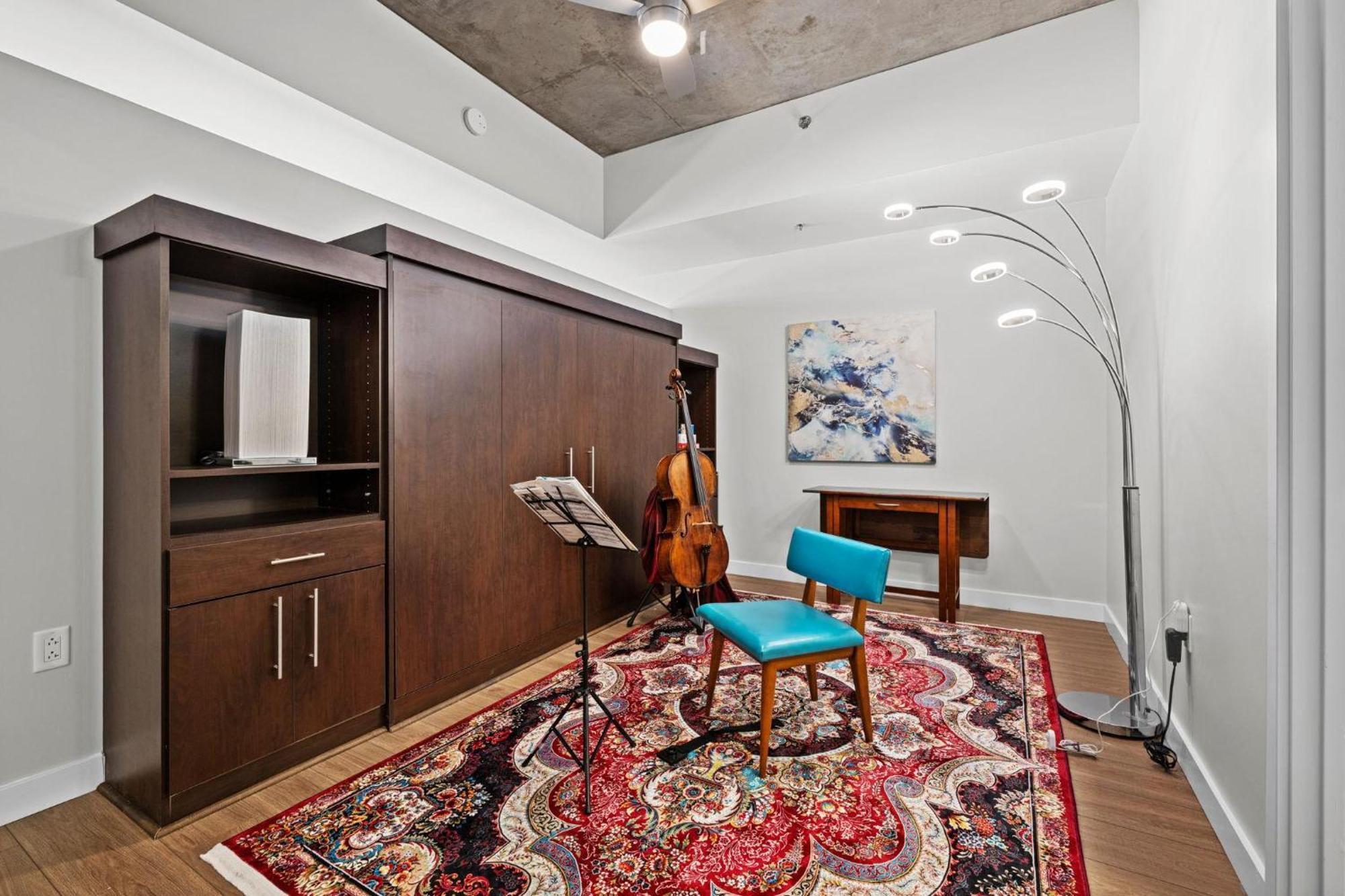 Spire - Unit 1810 Holiday home
