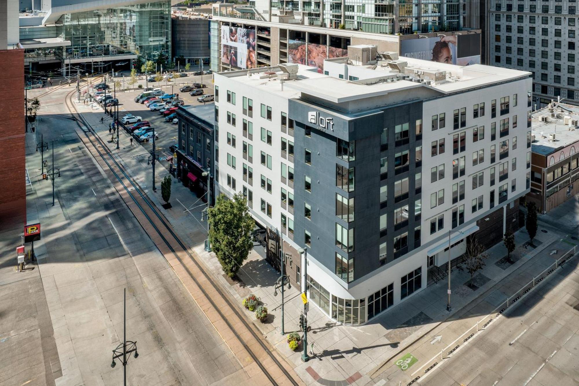 Aloft Downtown Hotel