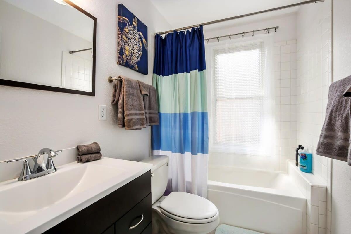 Trendy Upscale Highlands 4 Bedrooms Sleeps 10