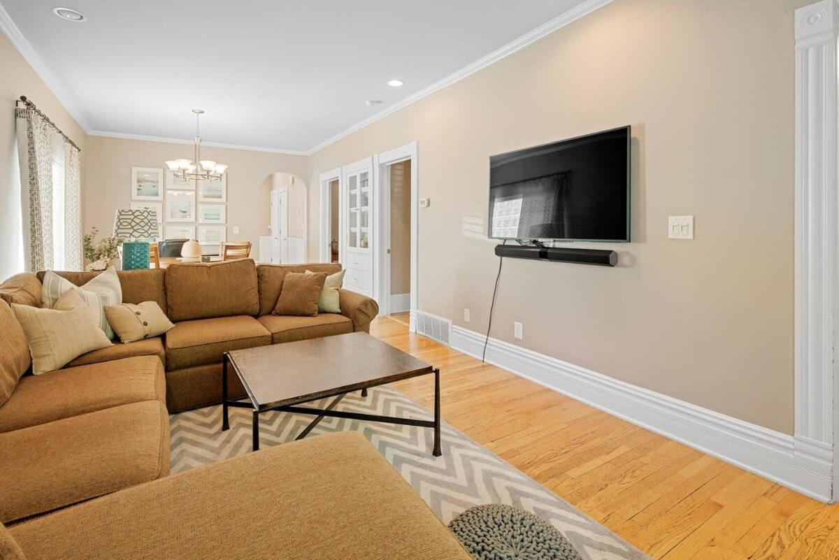 3br Near Cheesman Park 30 Day Holiday home