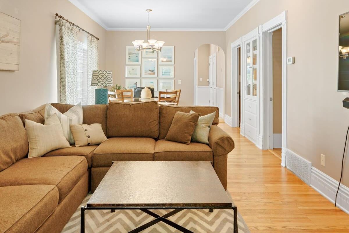 3br Near Cheesman Park 30 Day Holiday home Denver