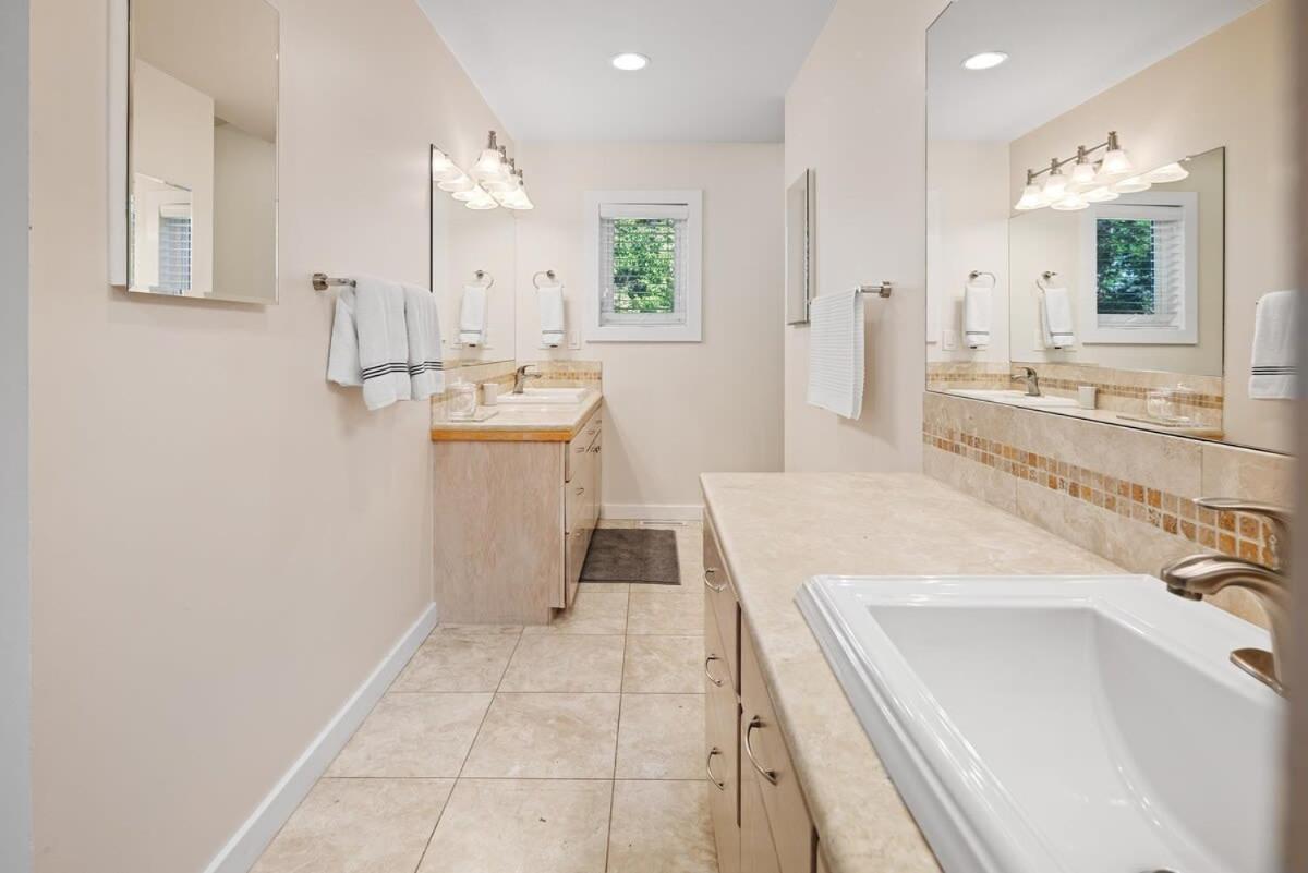 3br Near Cheesman Park 30 Day