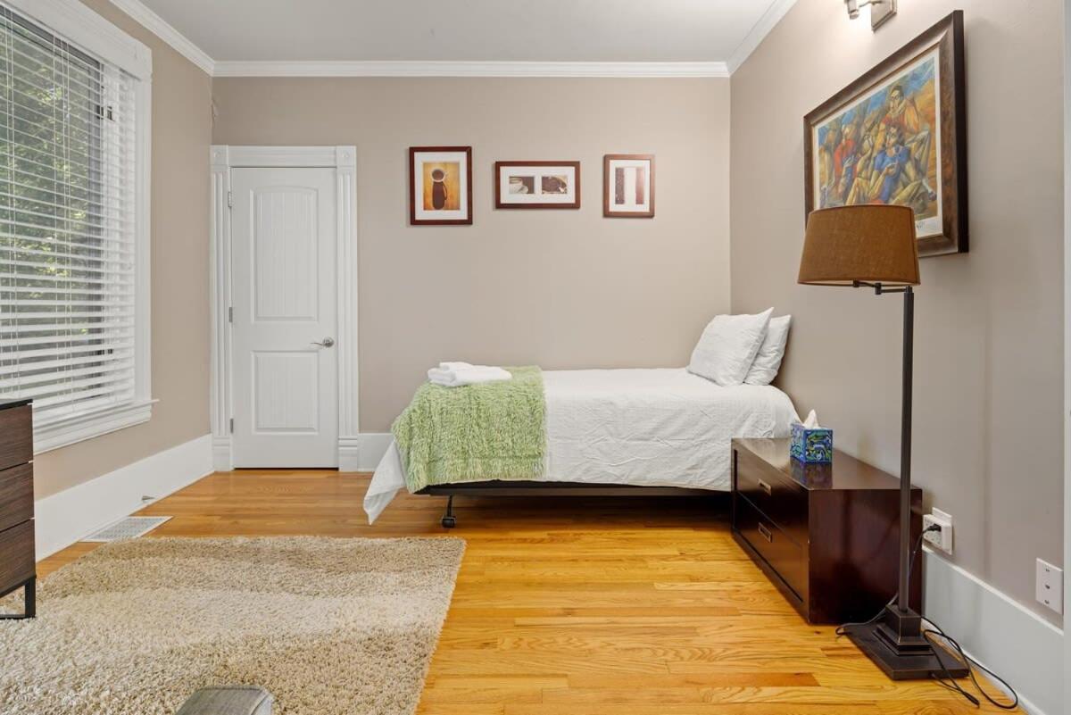 3br Near Cheesman Park 30 Day