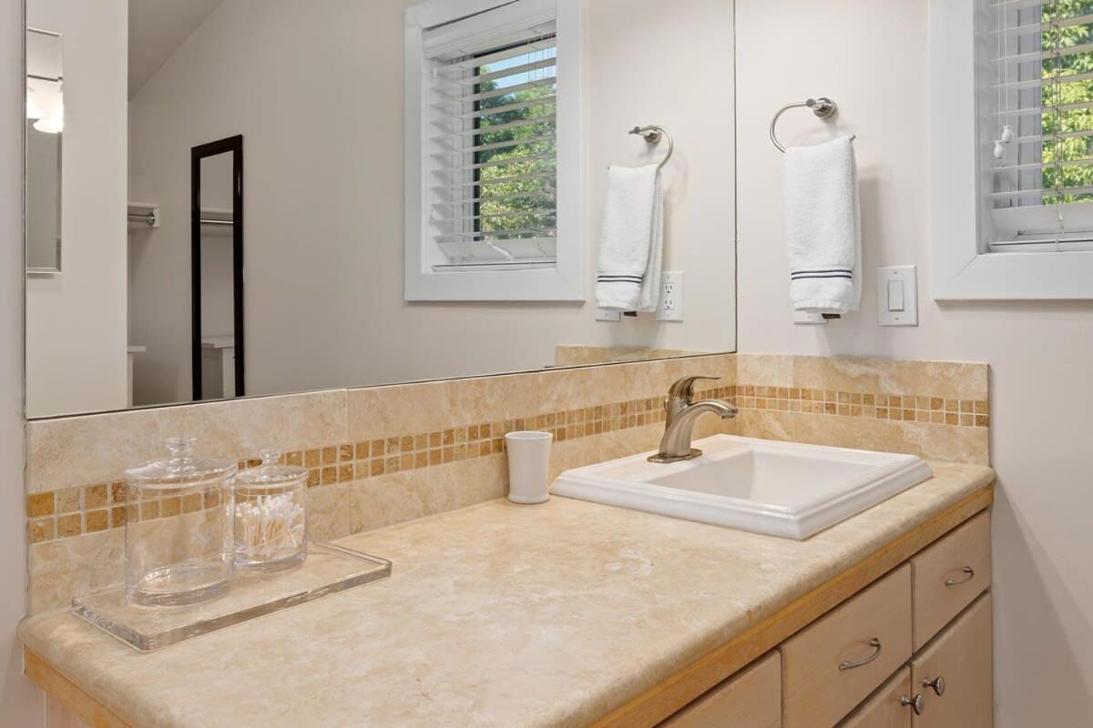 3br Near Cheesman Park 30 Day Holiday home Denver