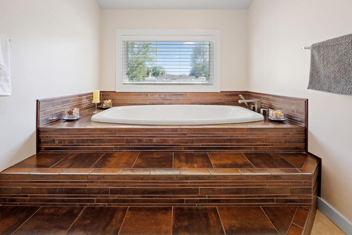 3br Near Cheesman Park 30 Day