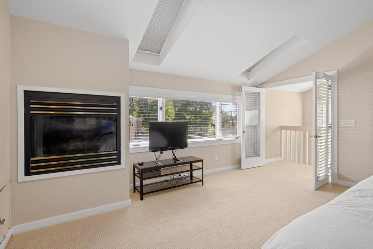 3br Near Cheesman Park 30 Day * Denver