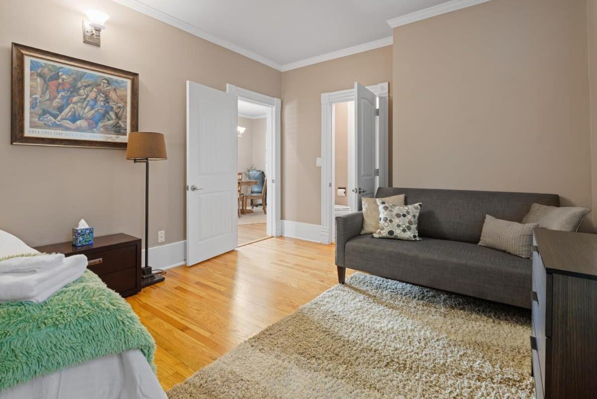 3br Near Cheesman Park 30 Day * Denver
