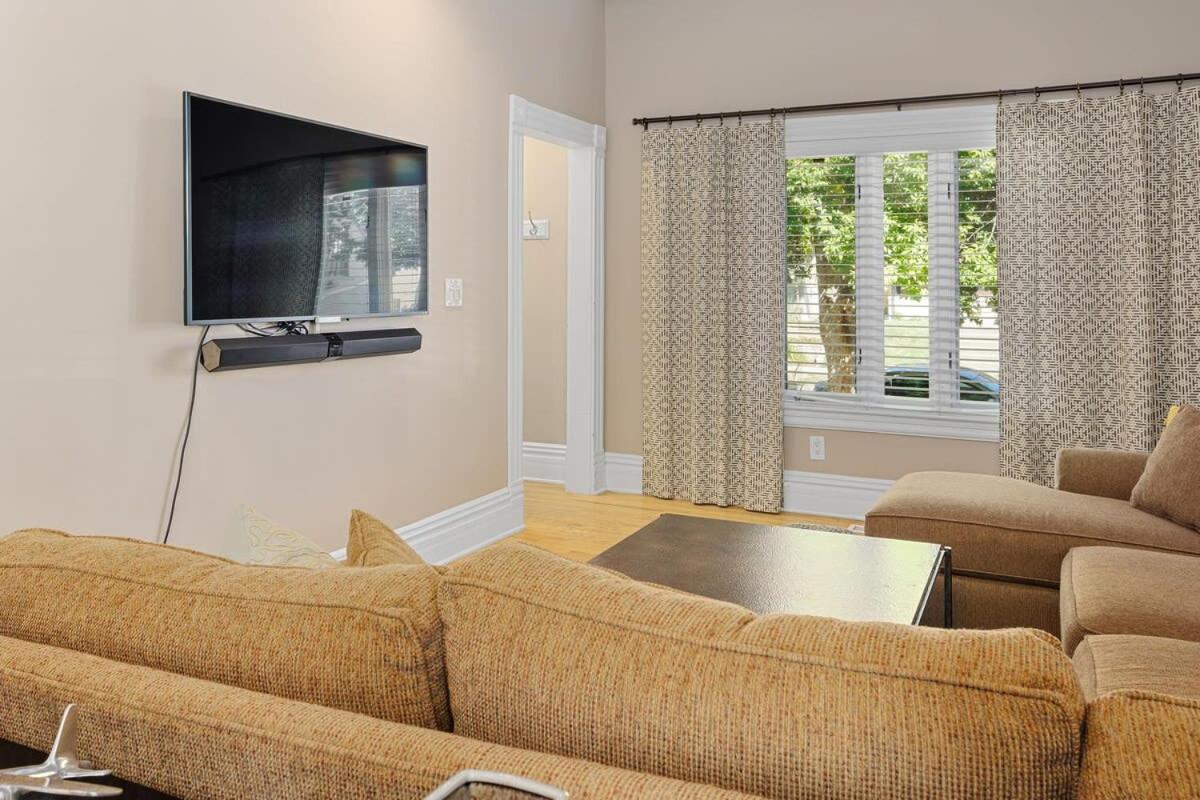 Holiday home 3br Near Cheesman Park 30 Day Denver