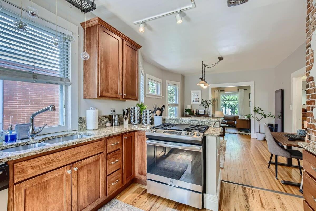 Redbrick 2bdrm Wash Park Yard & Gym Denver