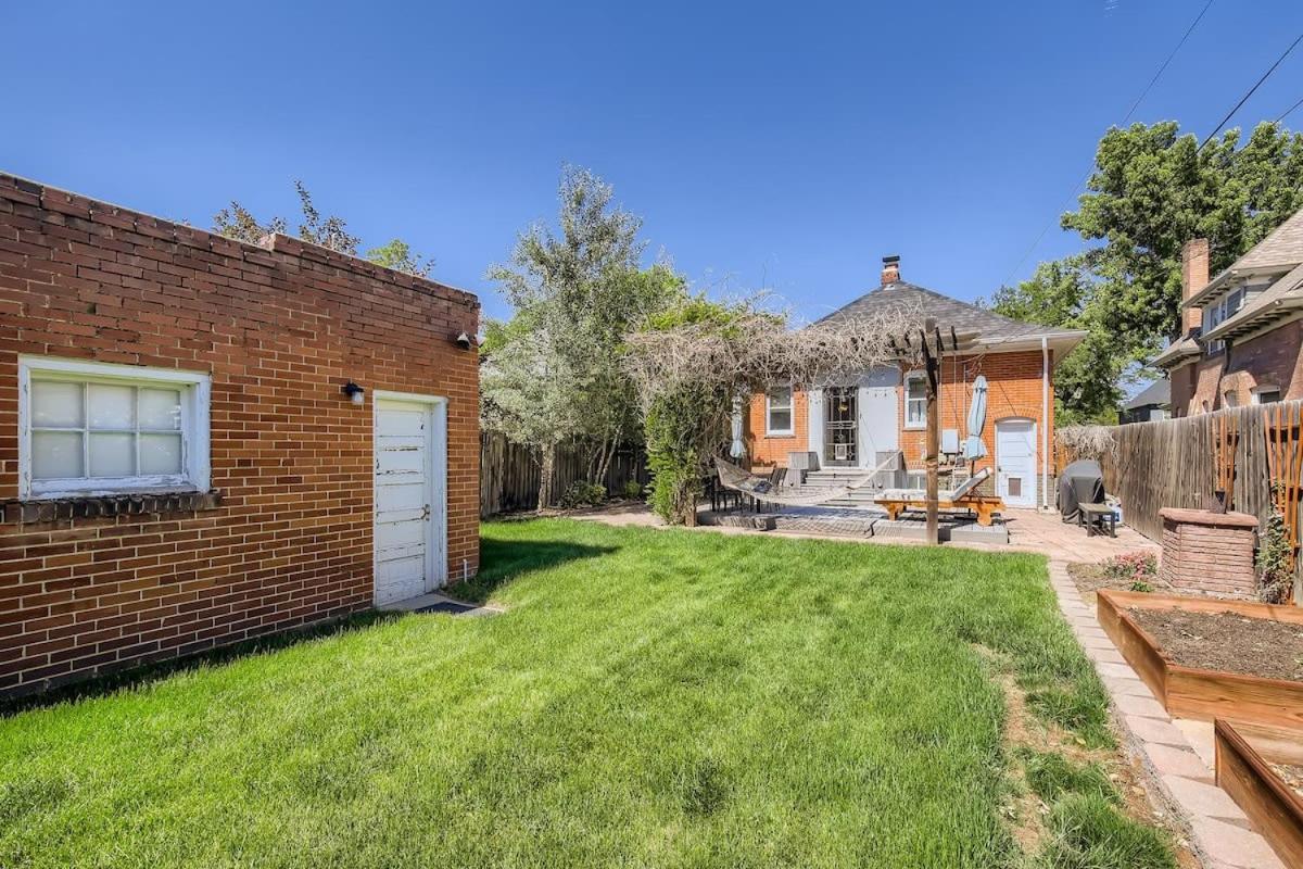 Redbrick 2bdrm Wash Park Yard & Gym Holiday home Denver