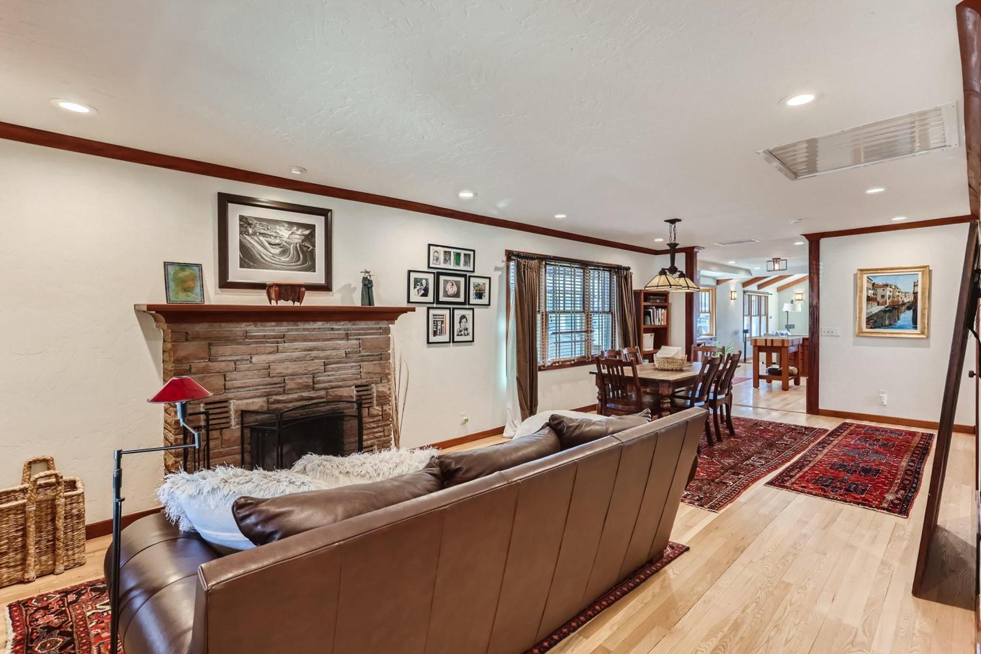 Holiday home 343 S Gilpin St Denver