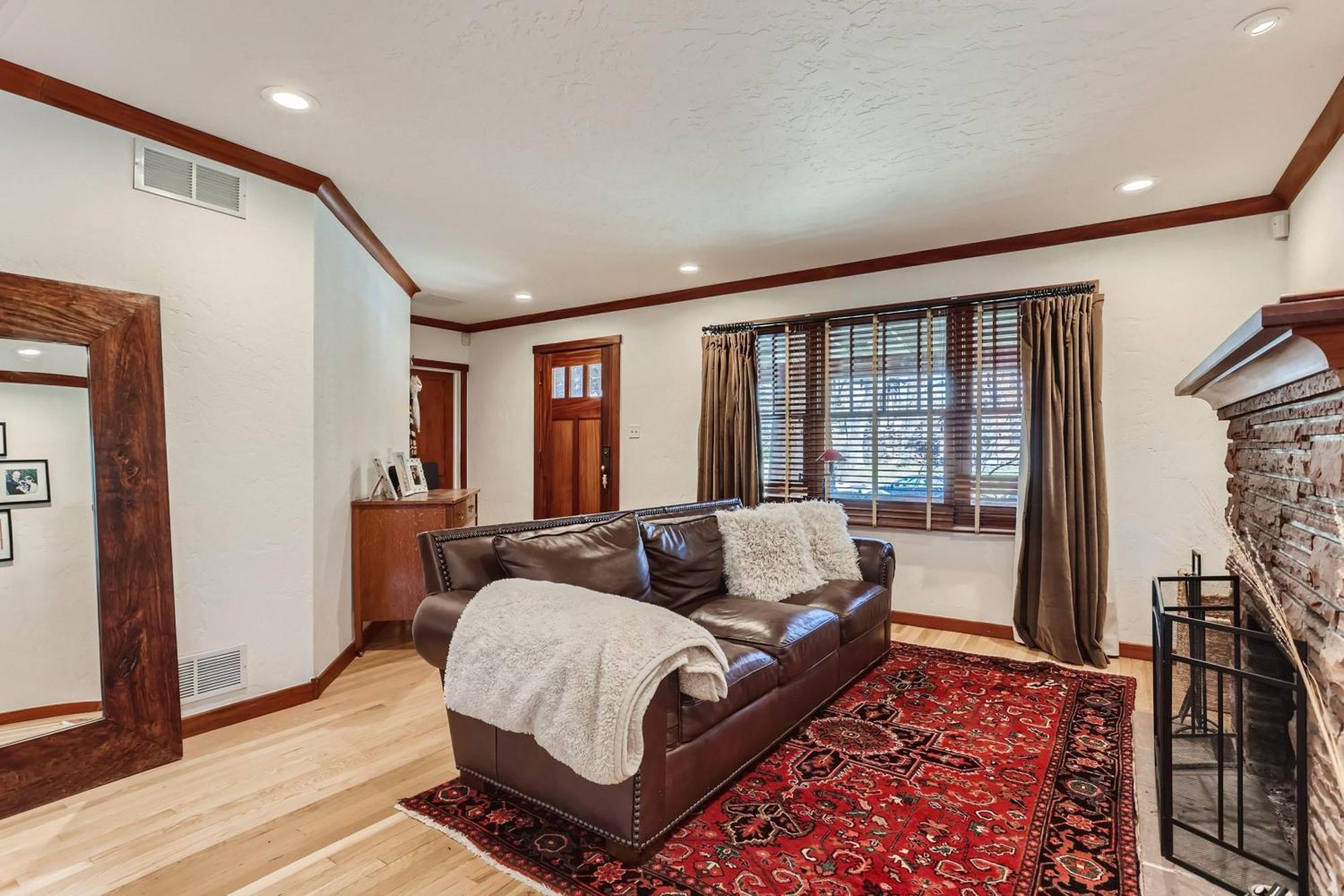 Holiday home 343 S Gilpin St