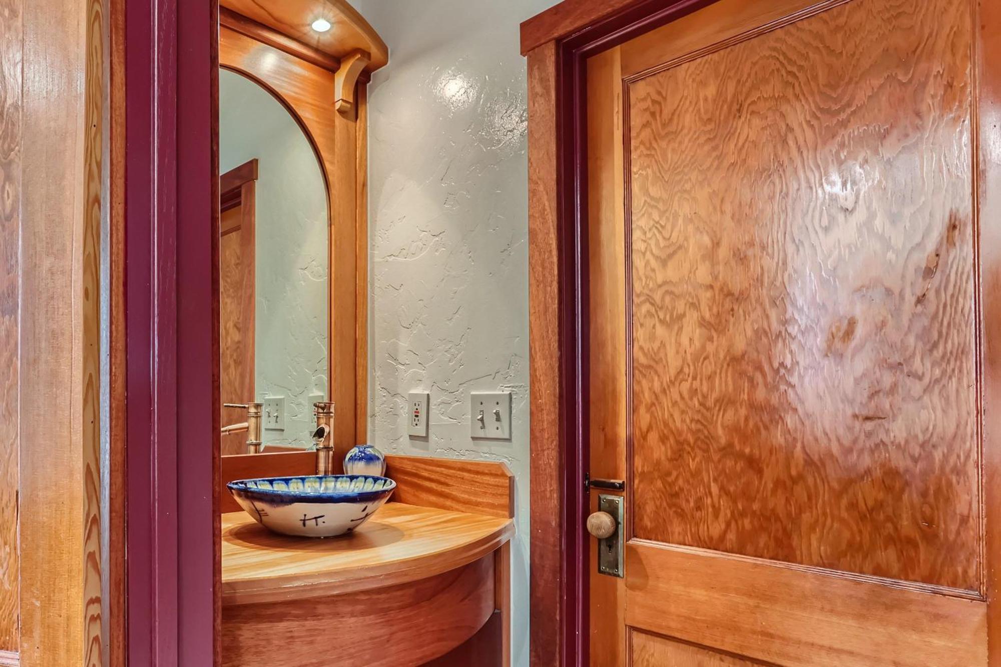 Holiday home 343 S Gilpin St Denver