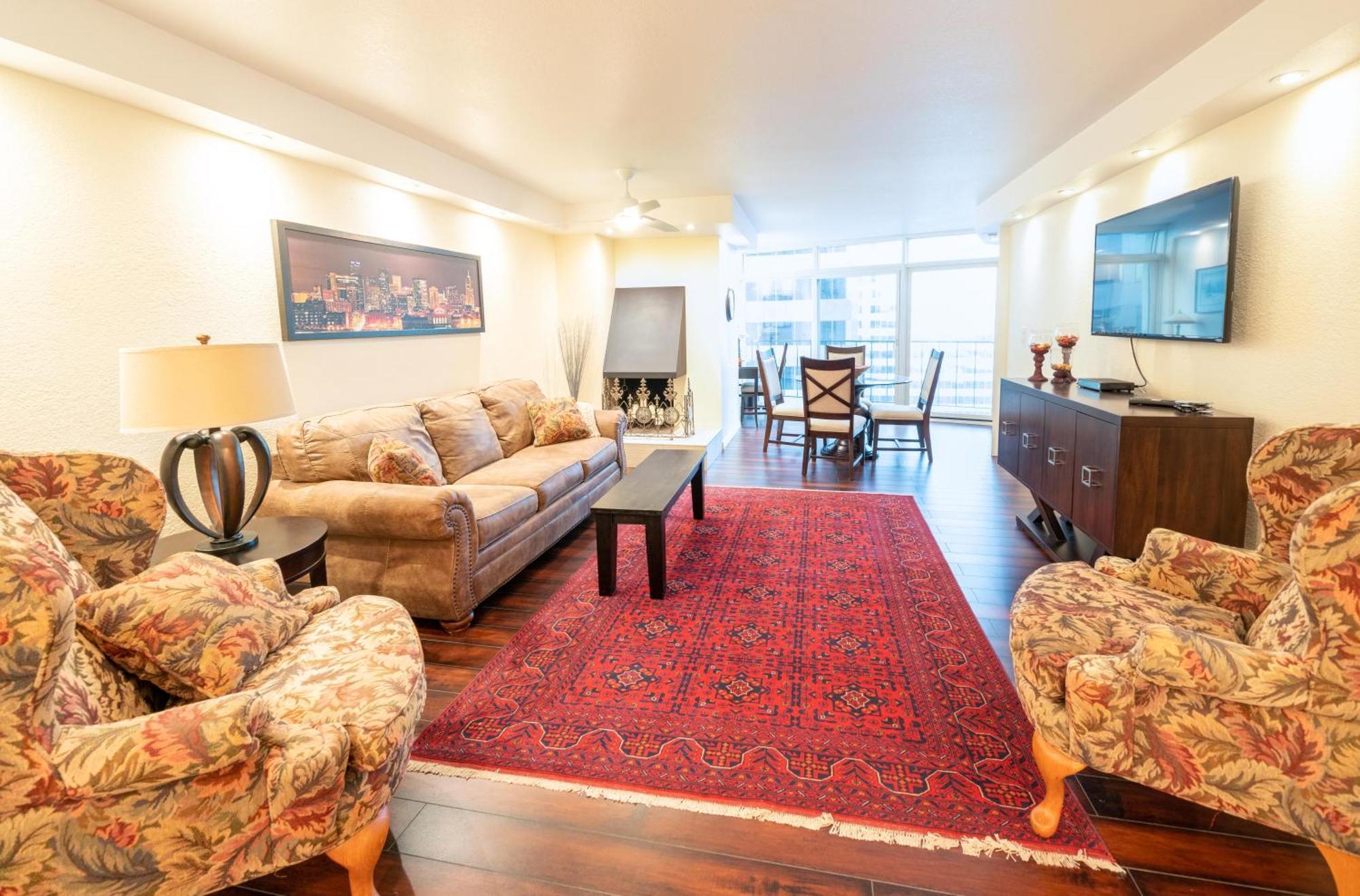 1777 Larimer St #1911