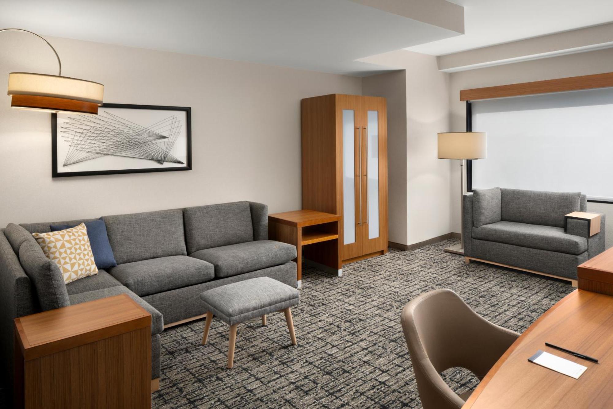 Hyatt Place Cherry Creek Hotel Denver