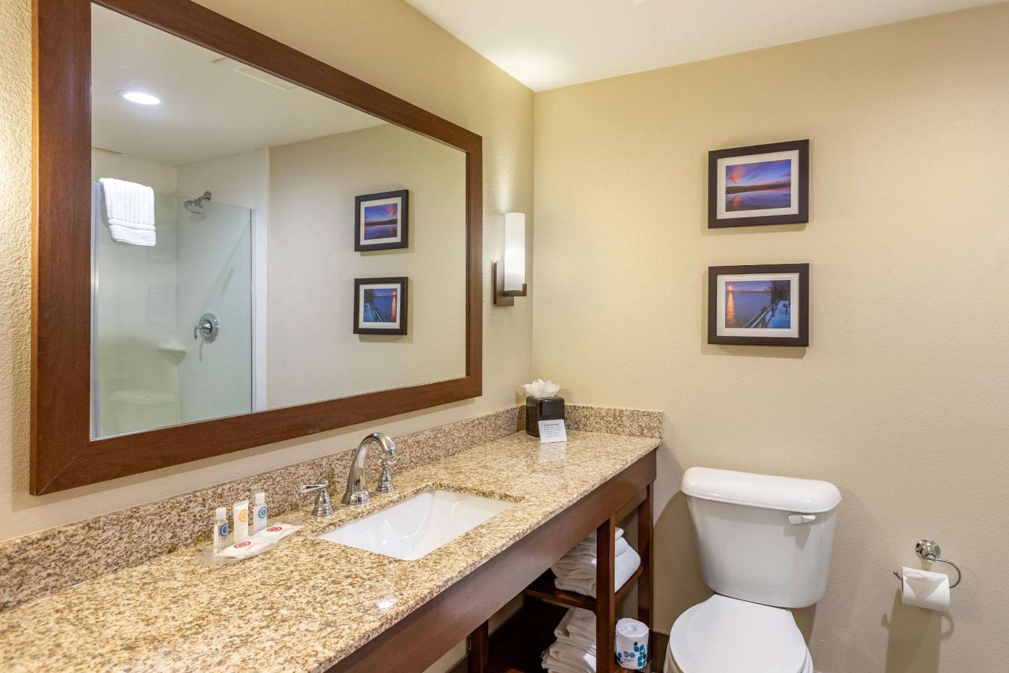 Comfort Near Downtown 3*