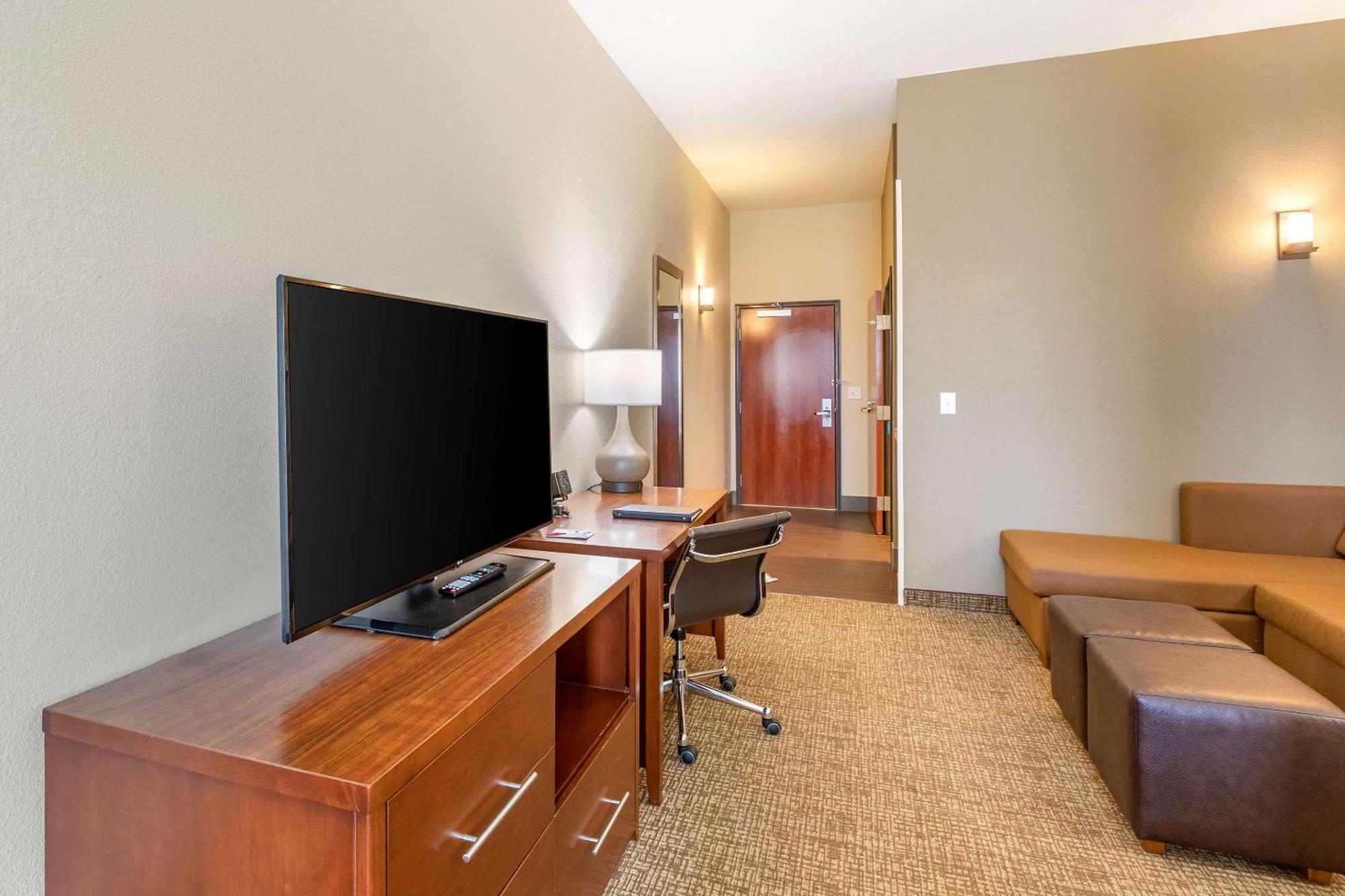Comfort Near Downtown 3*