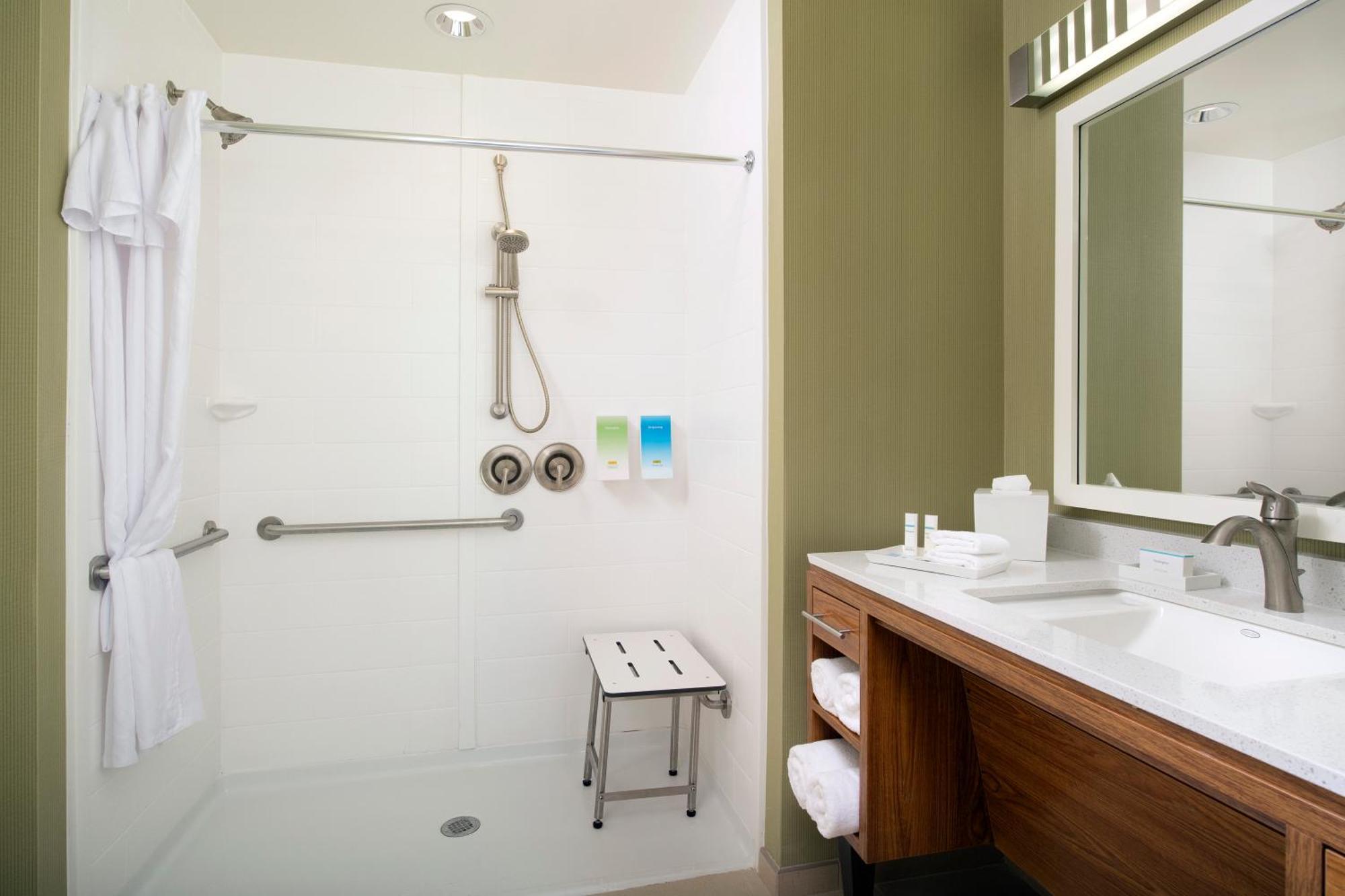 Home2 Suites By Hilton Denver International Airport Denver