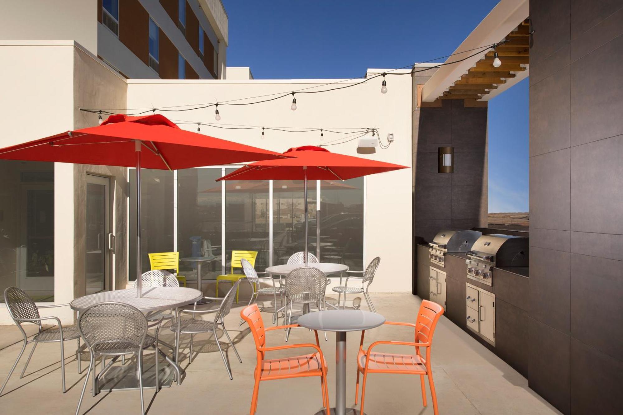 Home2 Suites By Hilton Denver International Airport 3* Denver