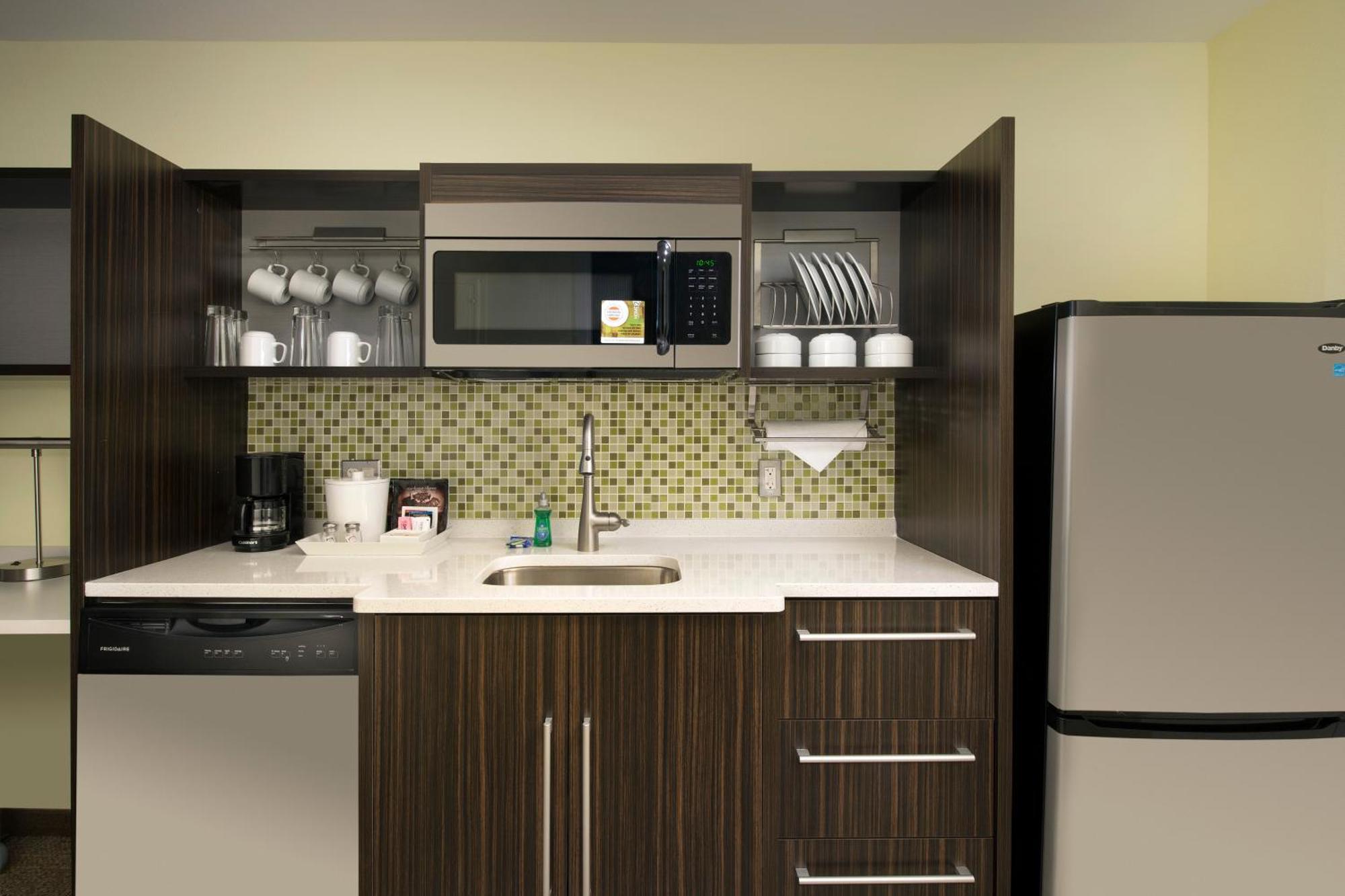 Hotel Home2 Suites By Hilton Denver International Airport 3*