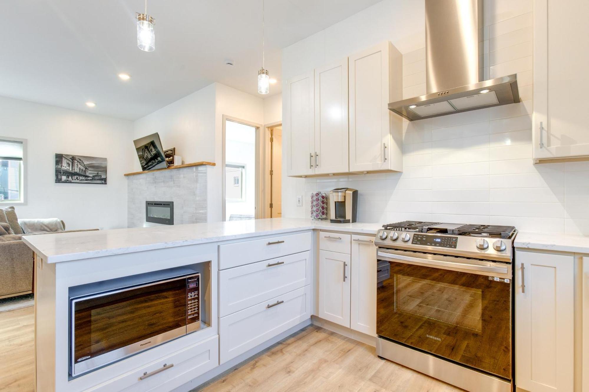 Charming Vacation 2 Mi To Downtown! Apartment *