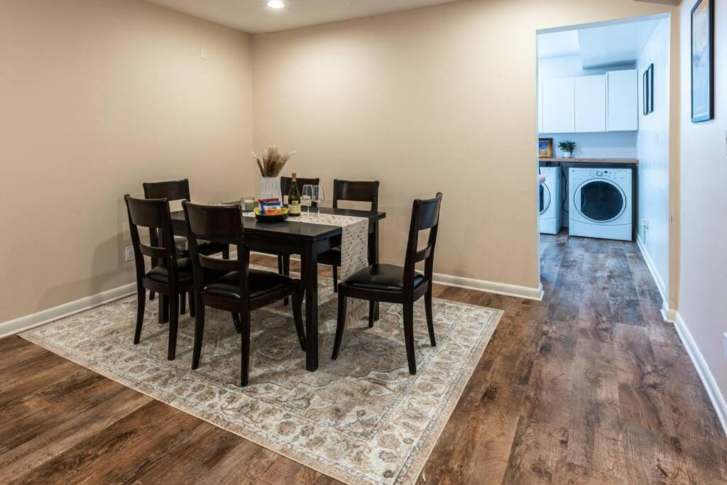 Highlands Haven, Cozy Retreat In Historical Center Apartment