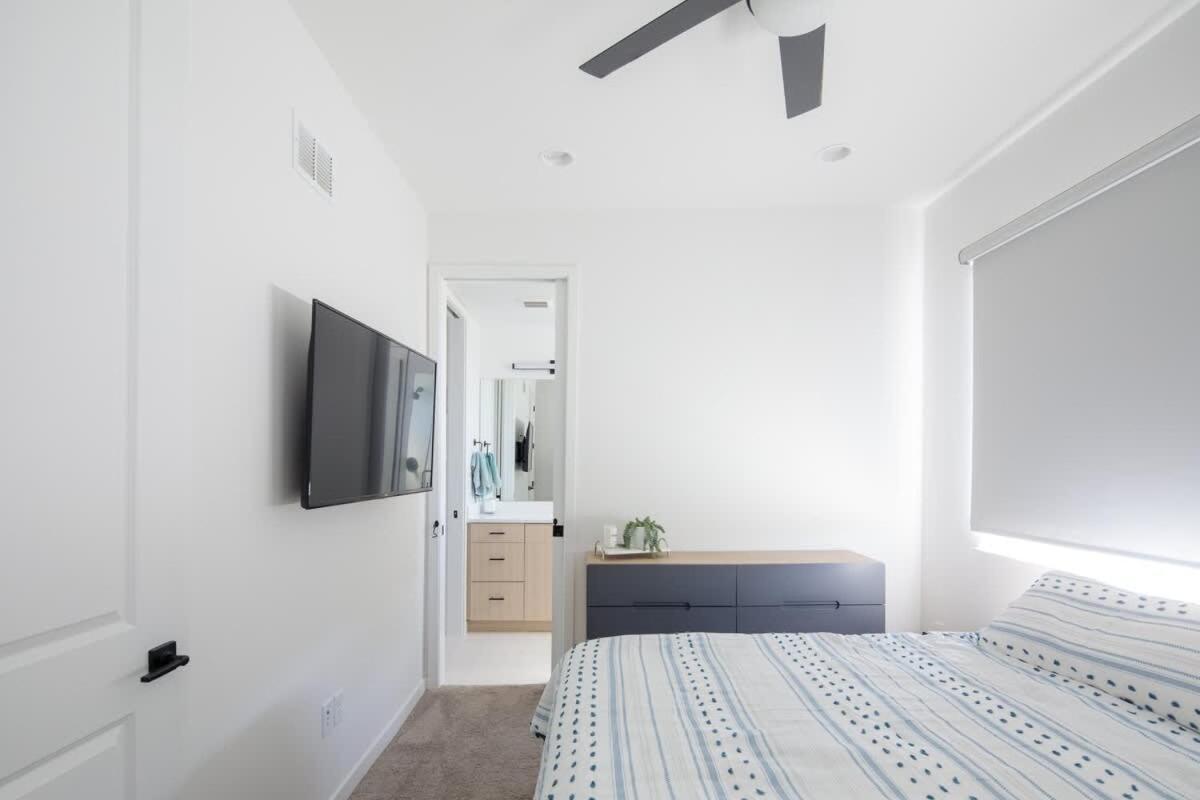 Skyline Retreat Berkley Sunnyside Views 30 Day Family Holiday home *