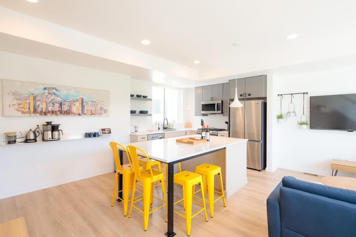 Skyline Retreat Berkley Sunnyside Views 30 Day Family