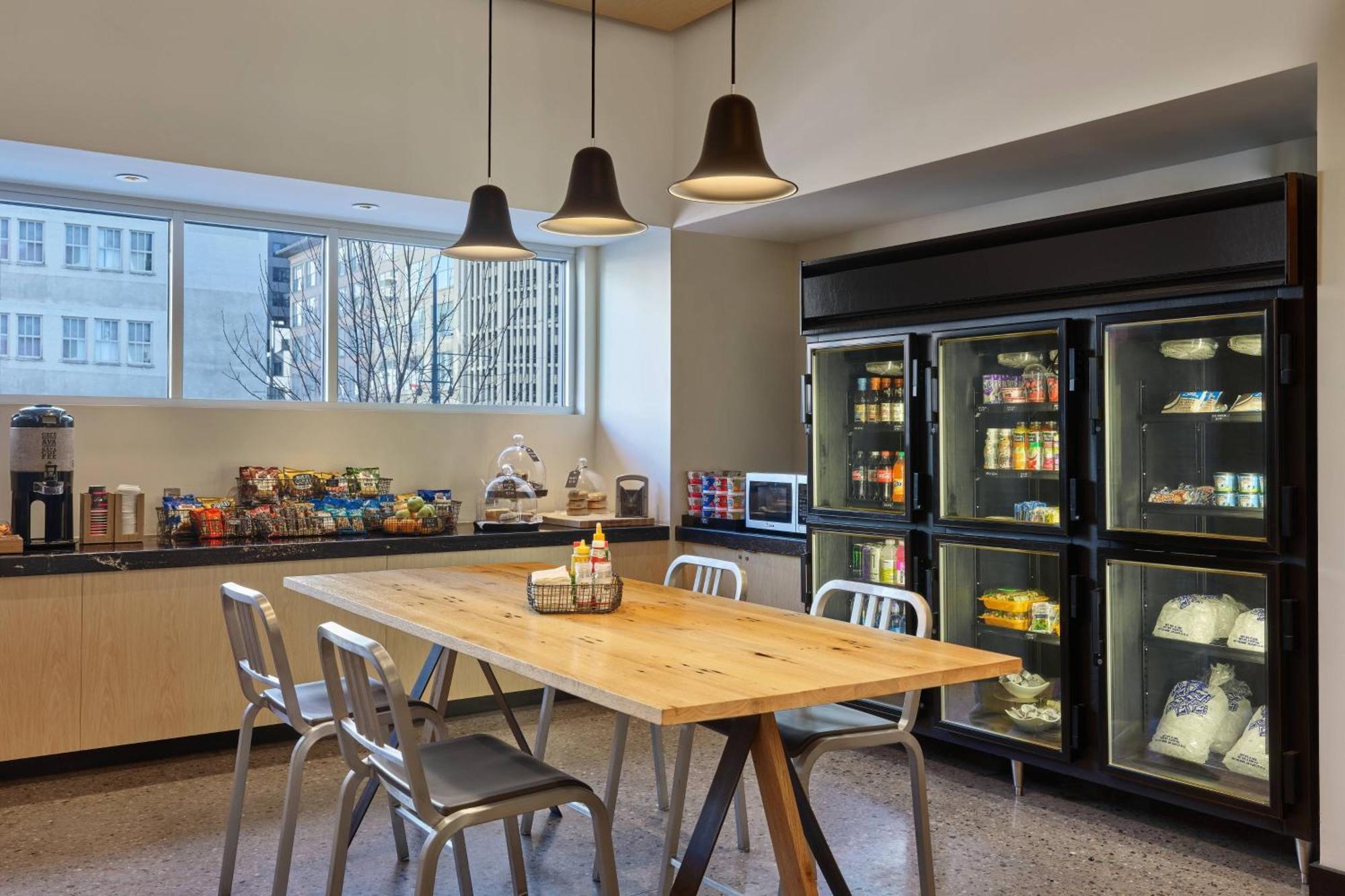 Hotel Aloft Downtown
