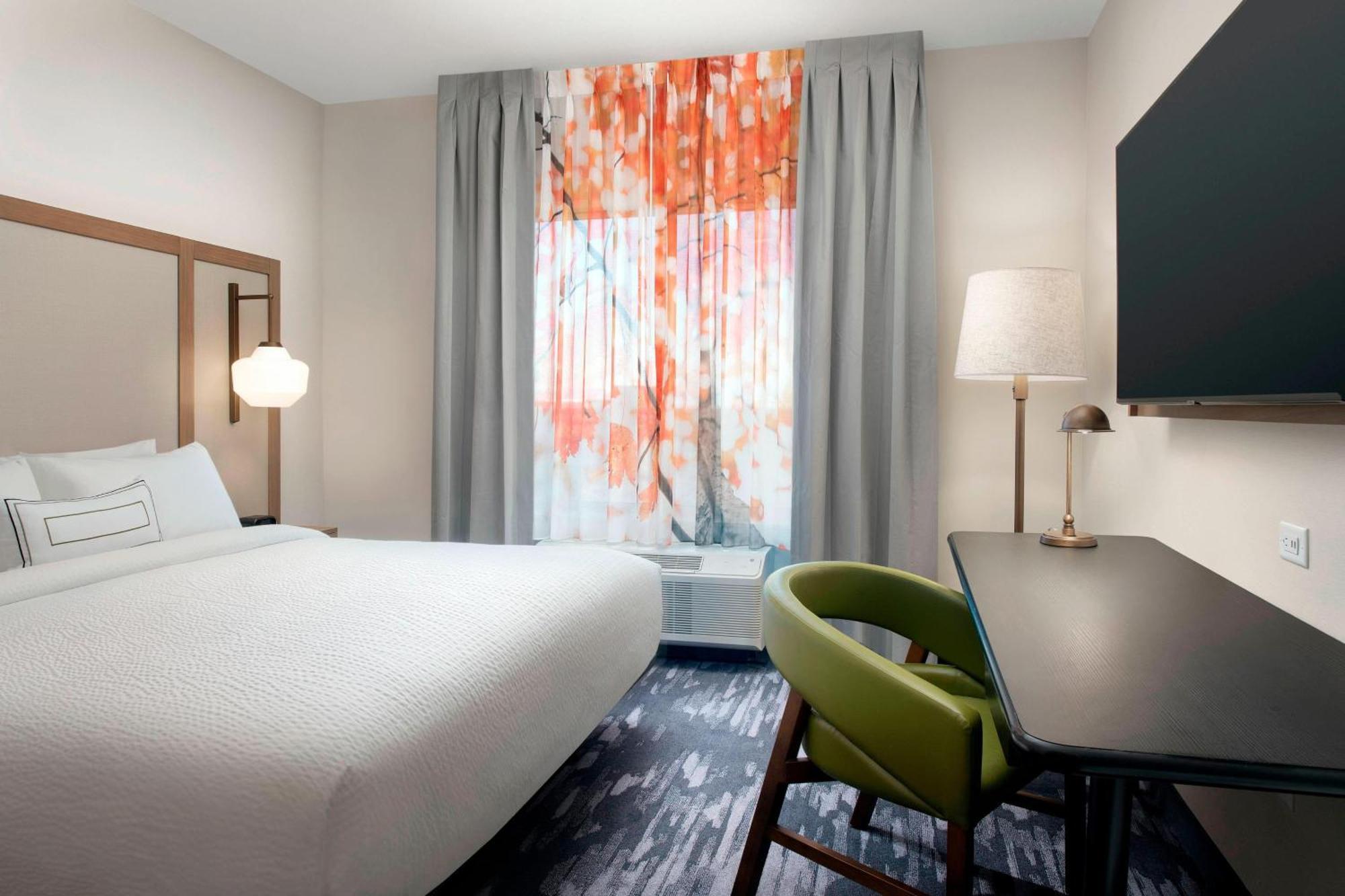 Fairfield & By Marriott Tech Center North Hotel