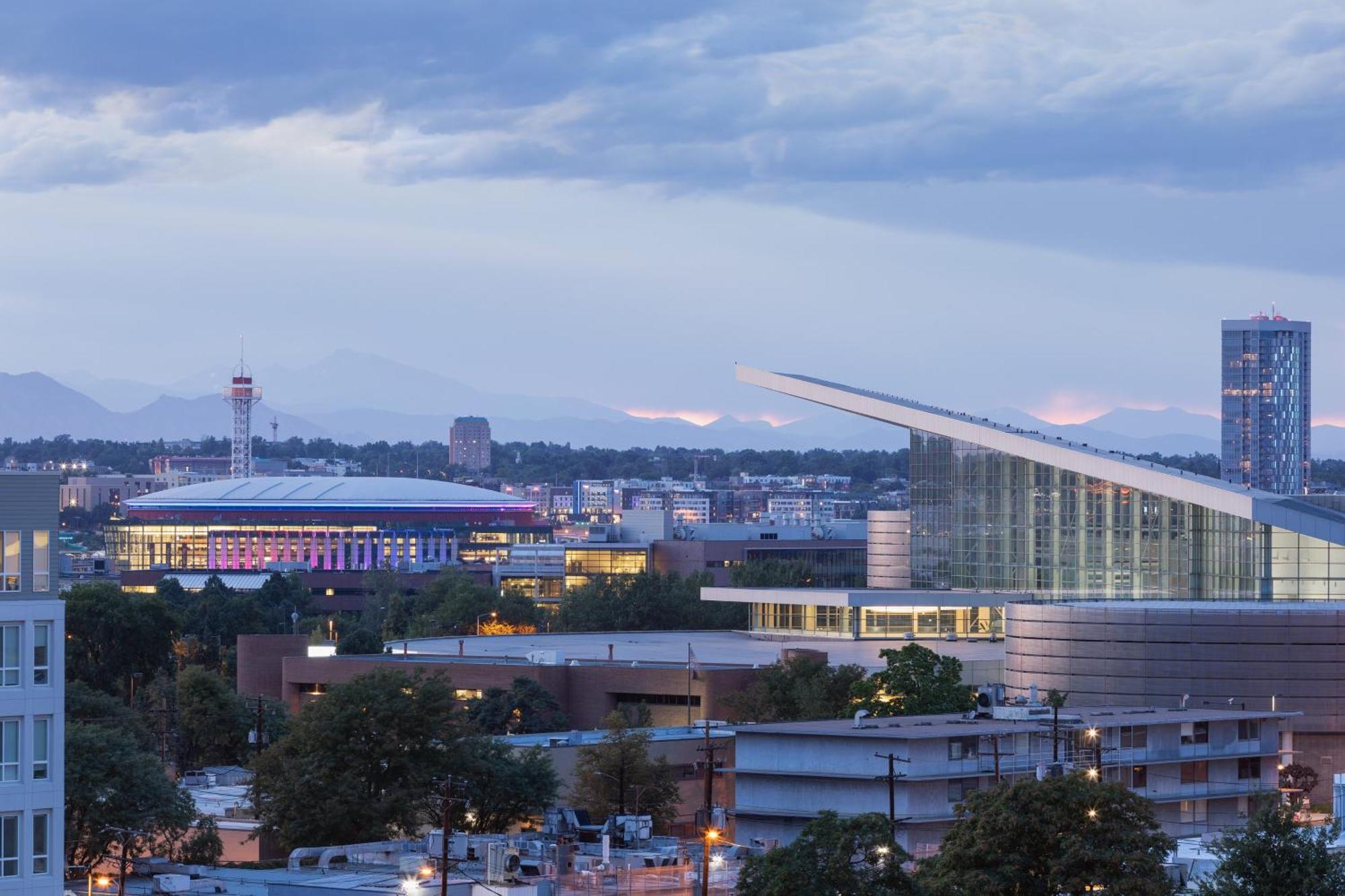 Element Downtown East Hotel Denver