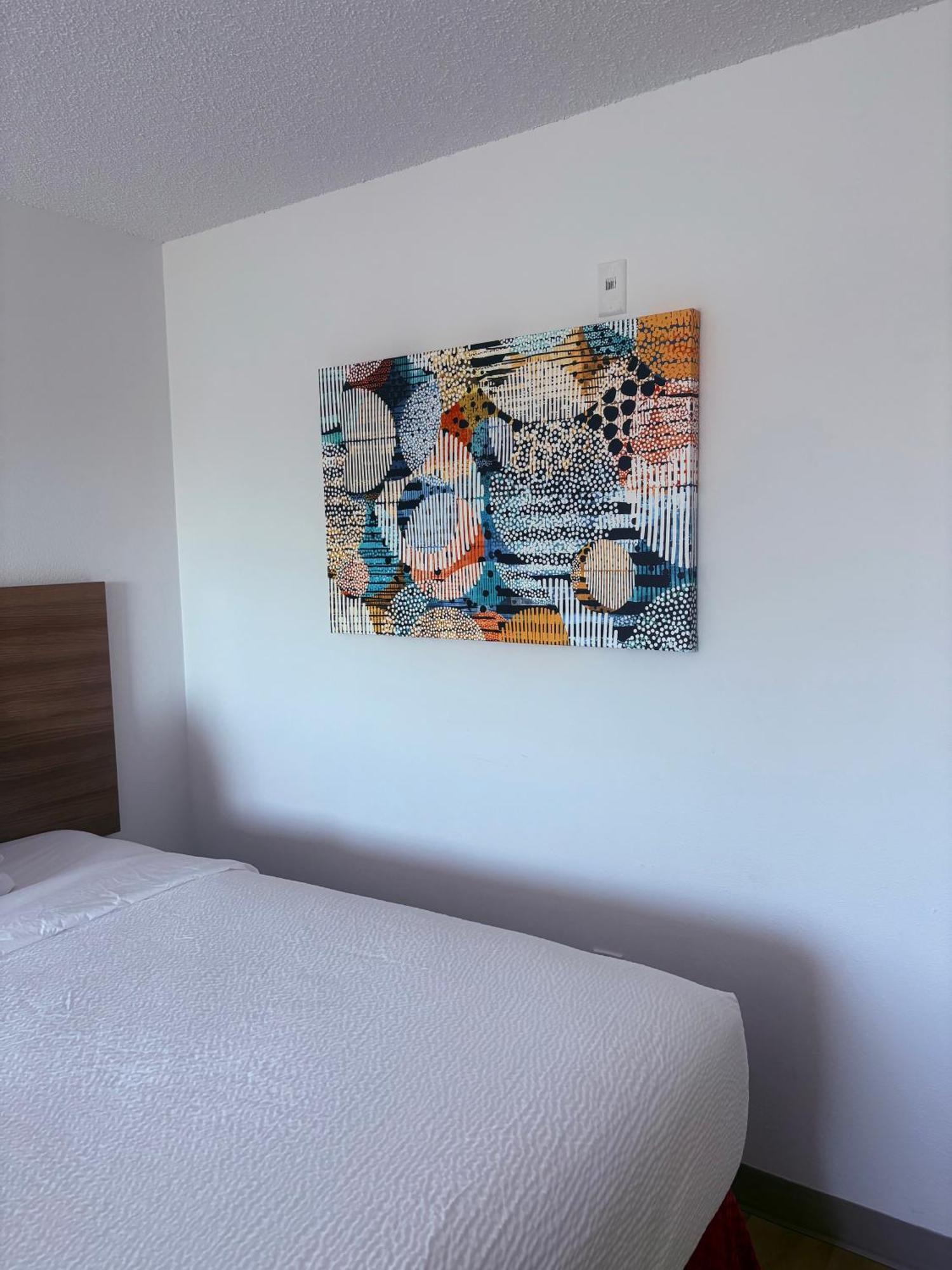 Hotel Microtel & By Wyndham Airport