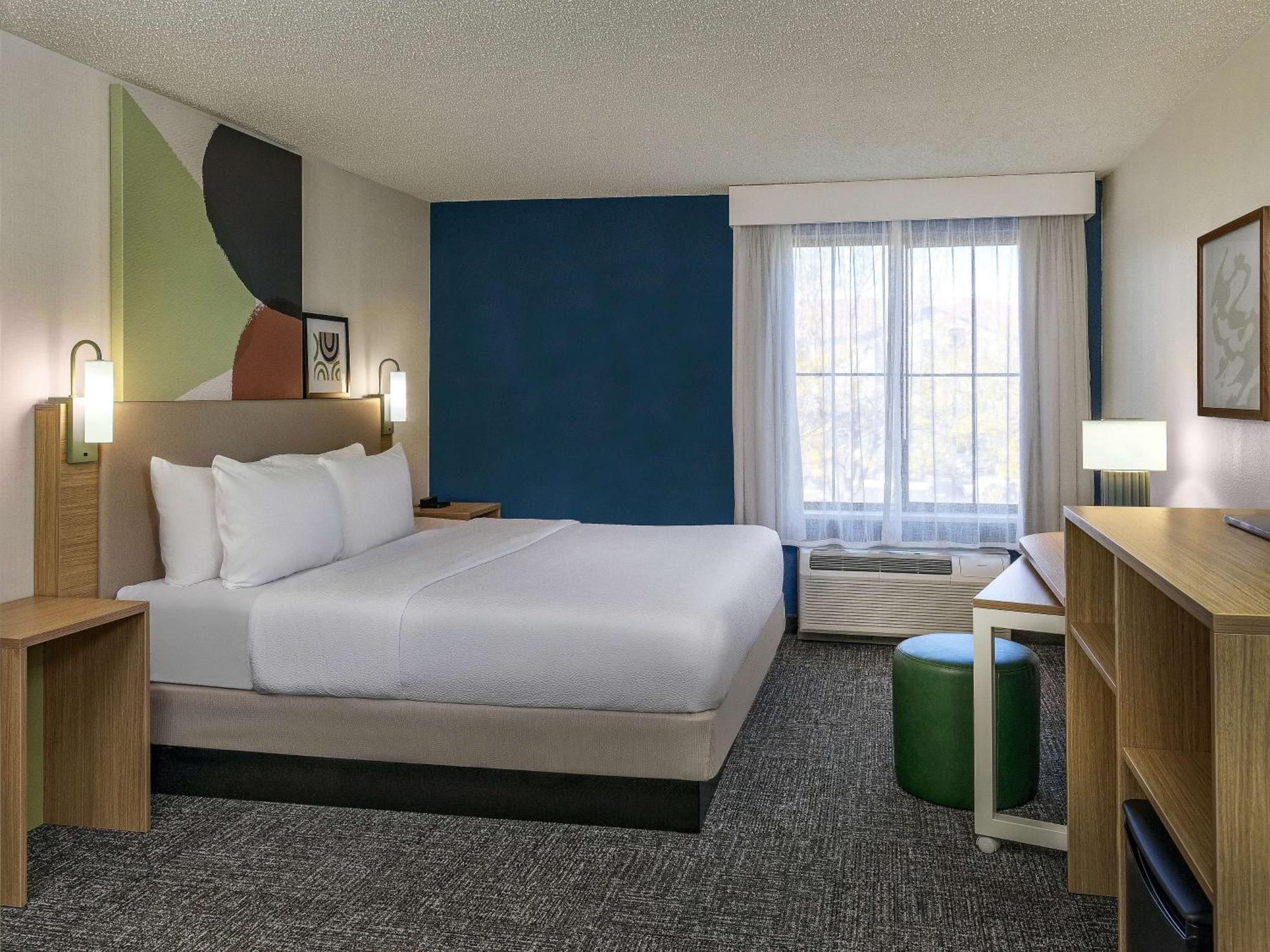 Spark By Hilton International Airport 3* Denver