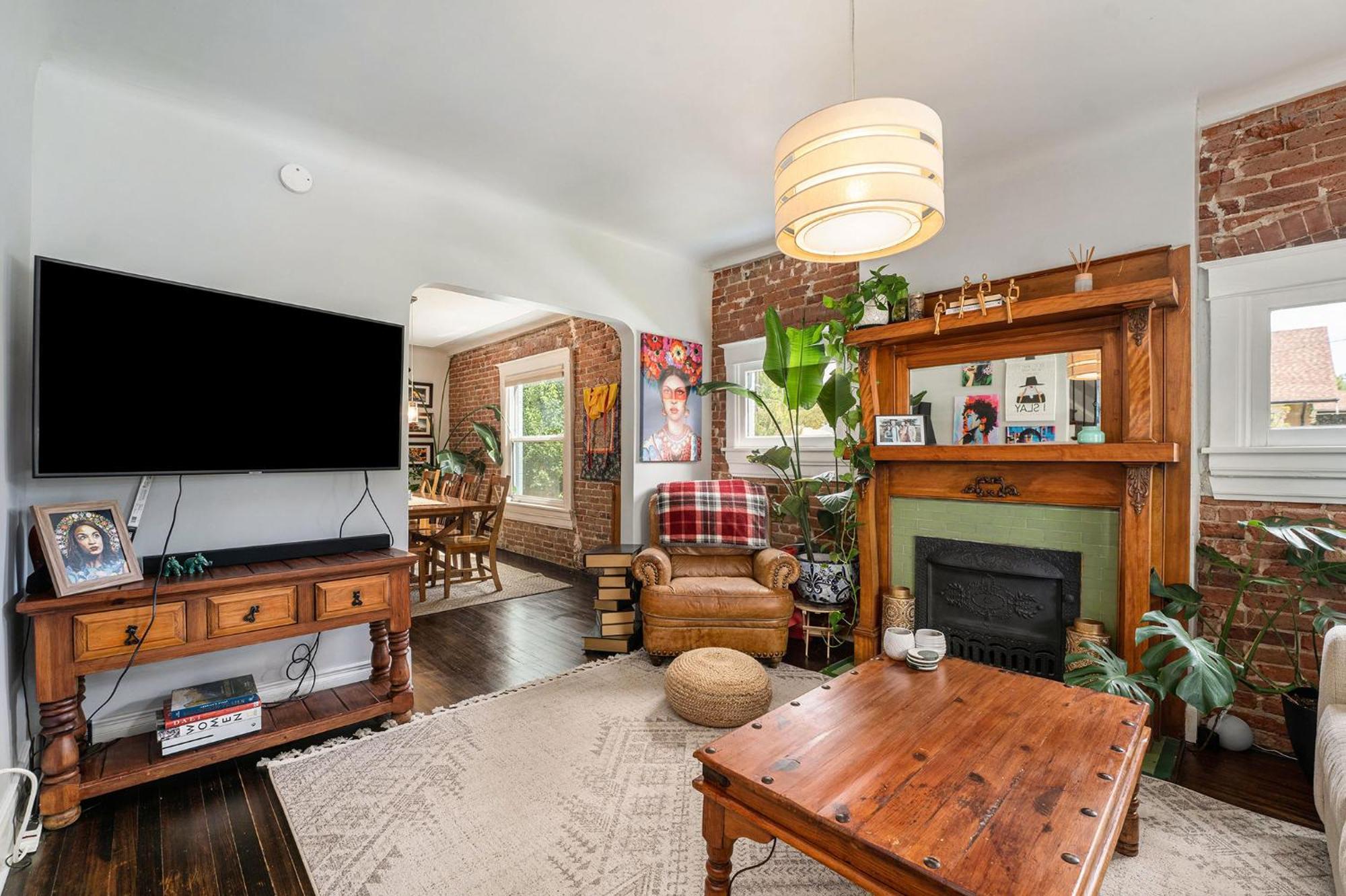 5-bedroom Victorian Private Yard Sleeps 10 * Denver