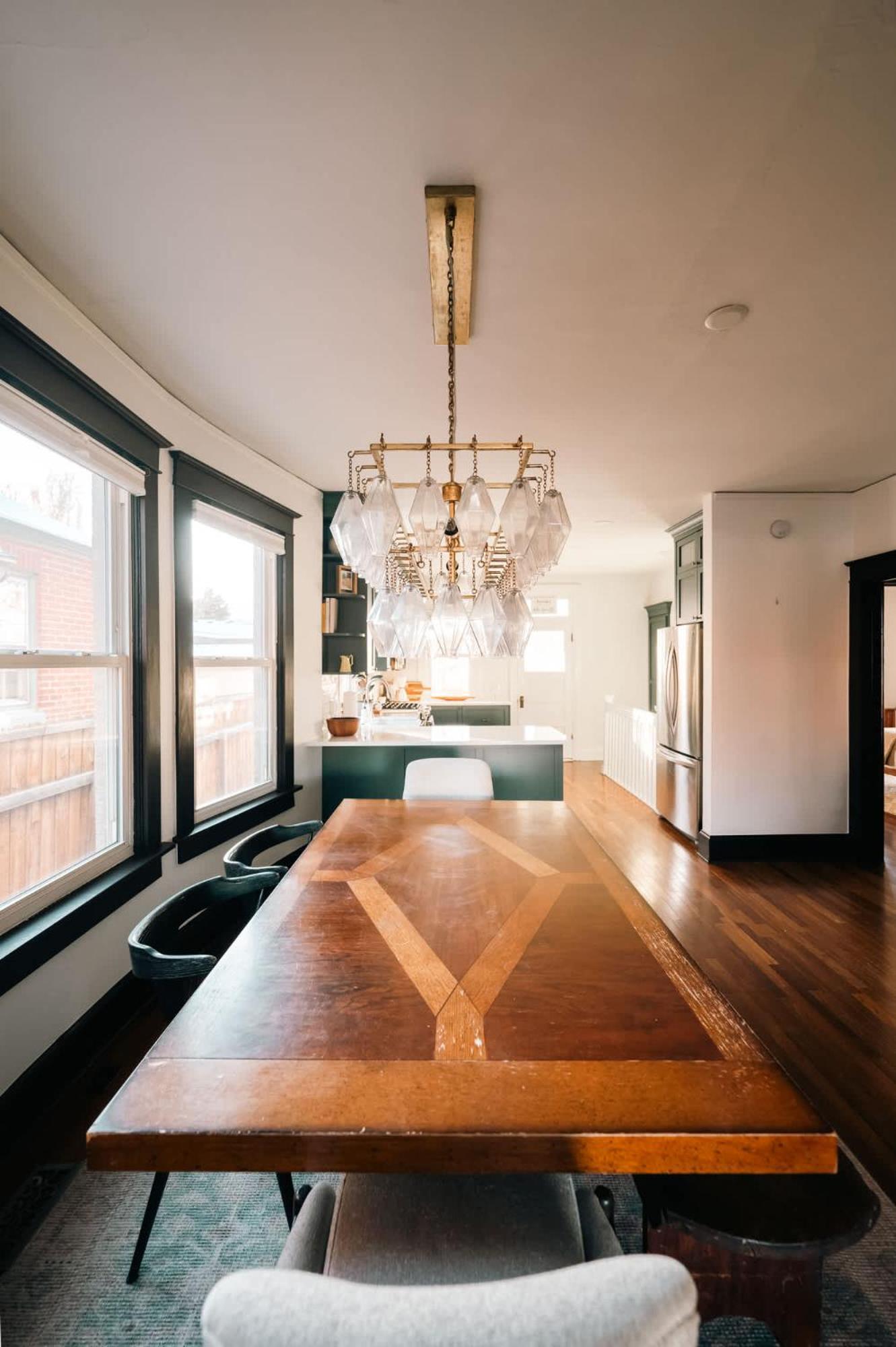 Charming Cole Craftsman - Steps To Local Hotspots