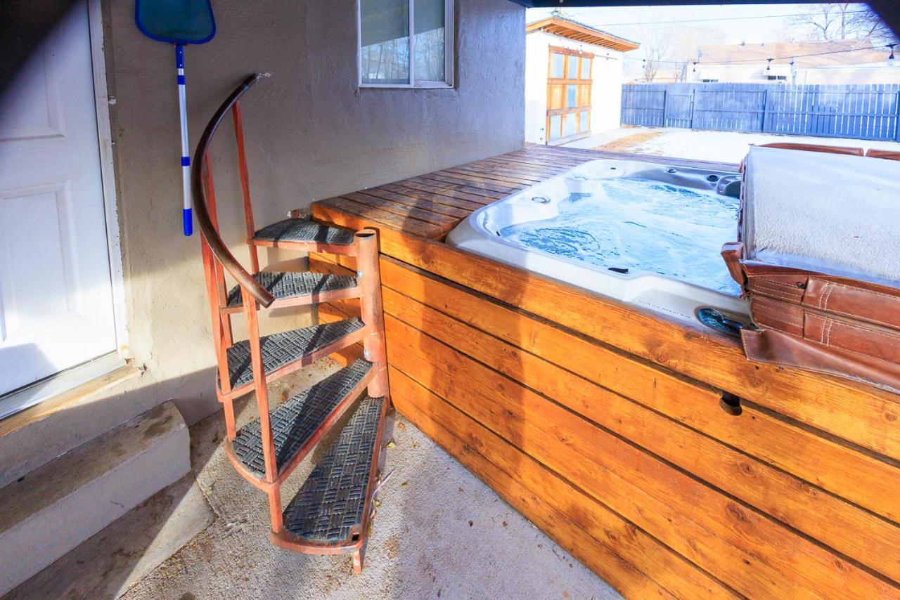Smart House Hottub/pets/420 Villa