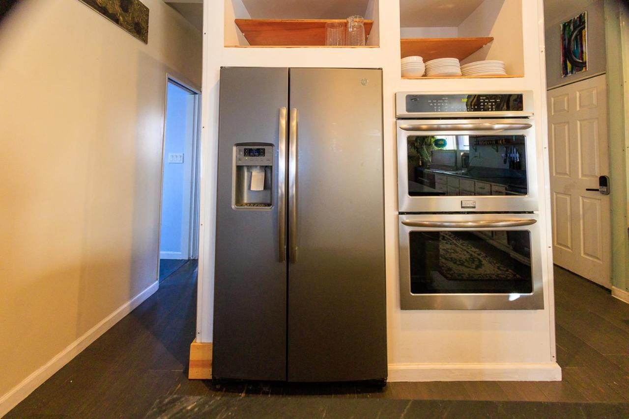 Smart House Hottub/pets/420 Villa Denver