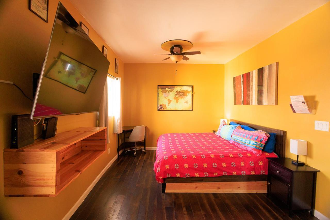 Smart House Hottub/pets/420 Villa